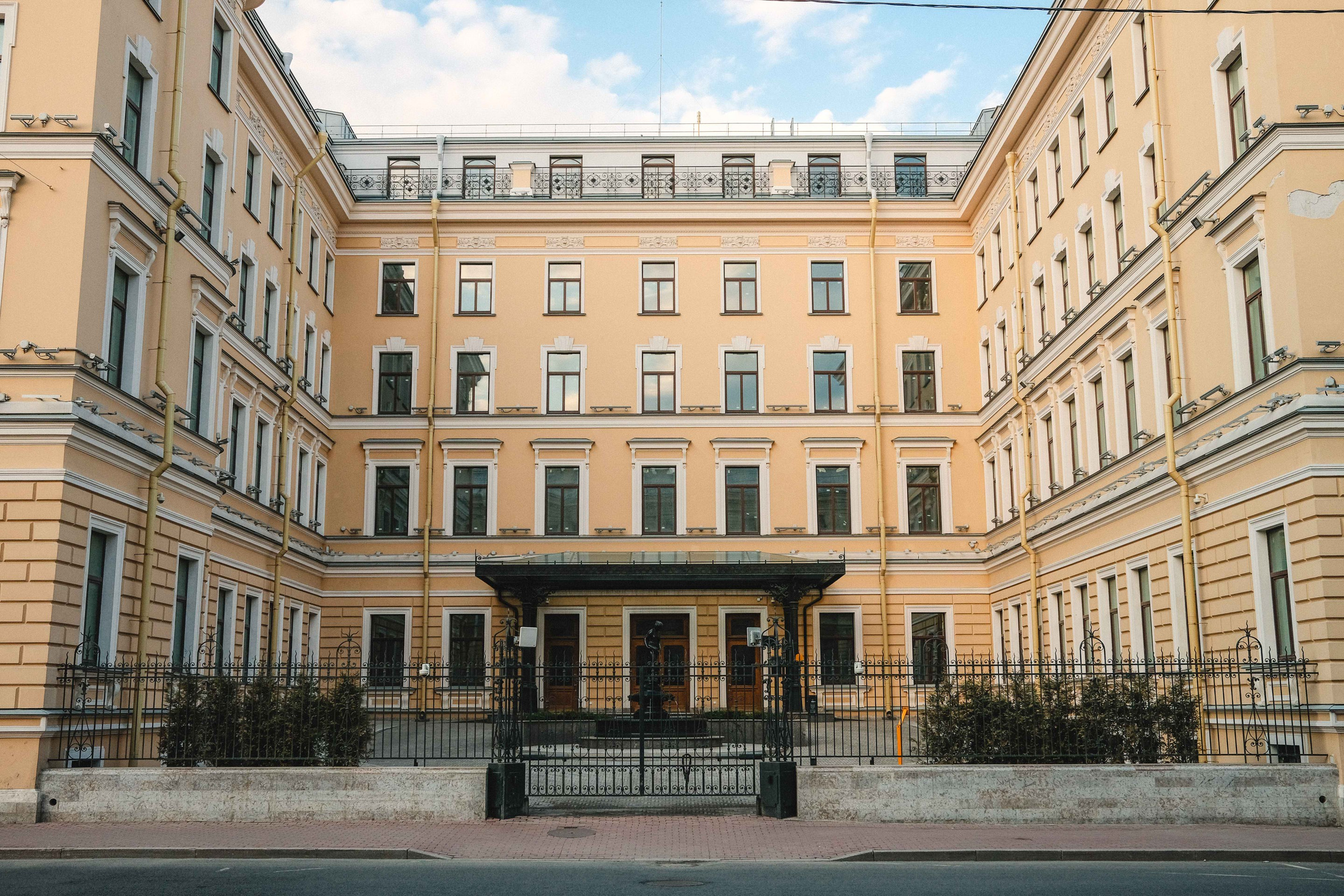 2023.04. Фотограф Алексей Алексеев