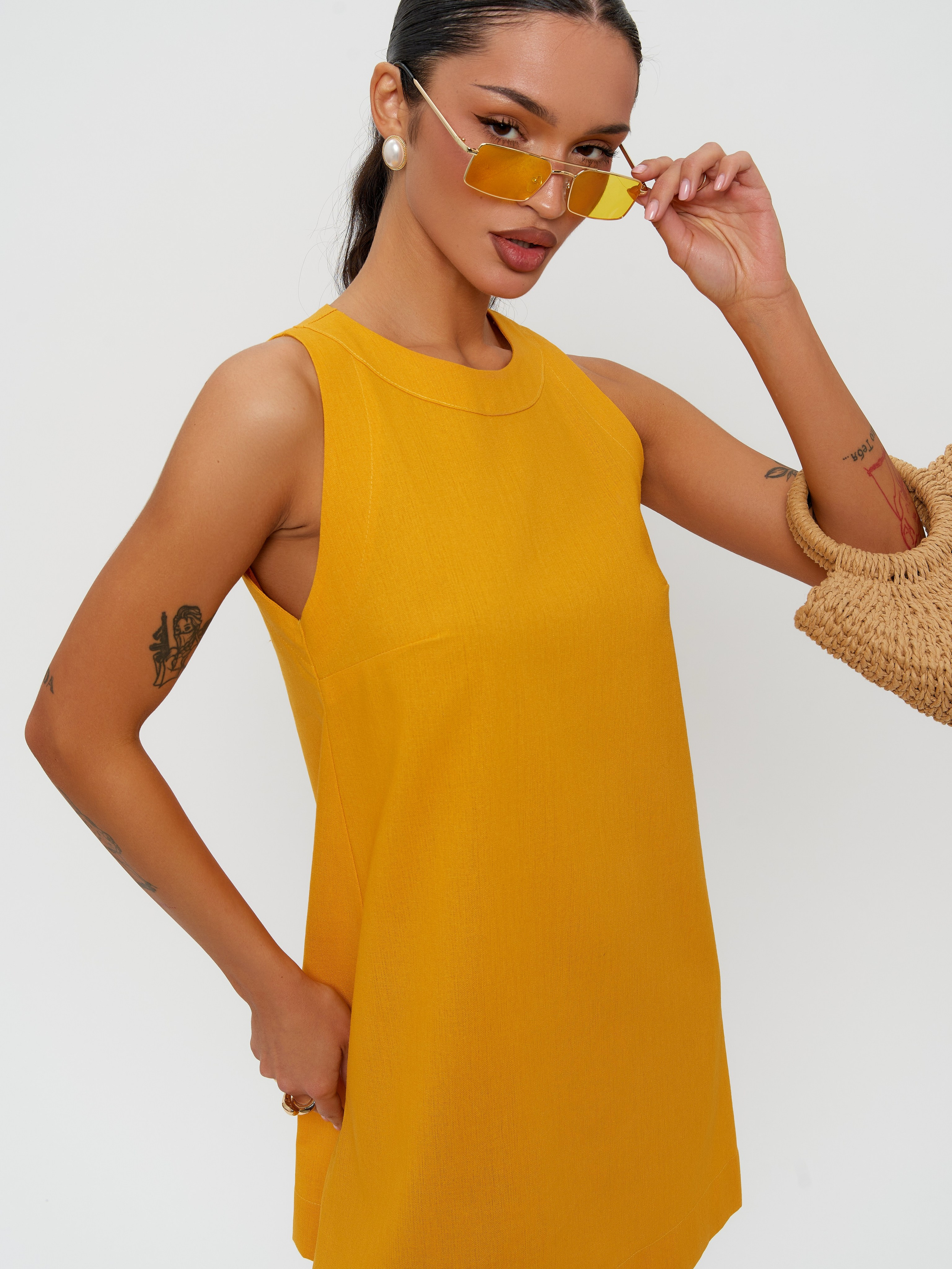 Платье. Фотограф для маркетплейсов в Москве