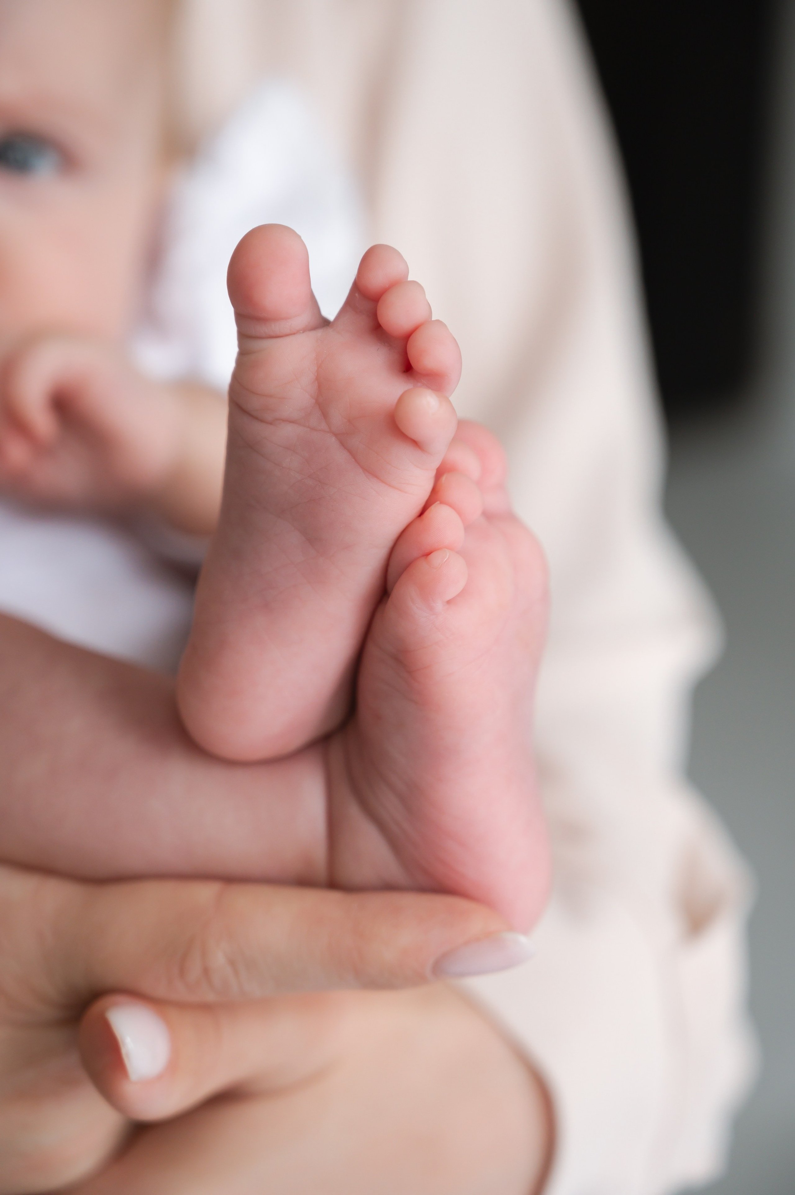 Полина. Профессиональный фотограф беременности в СПБ. Стильные фотосессии беременности в стиле минимализм и классическая фотография