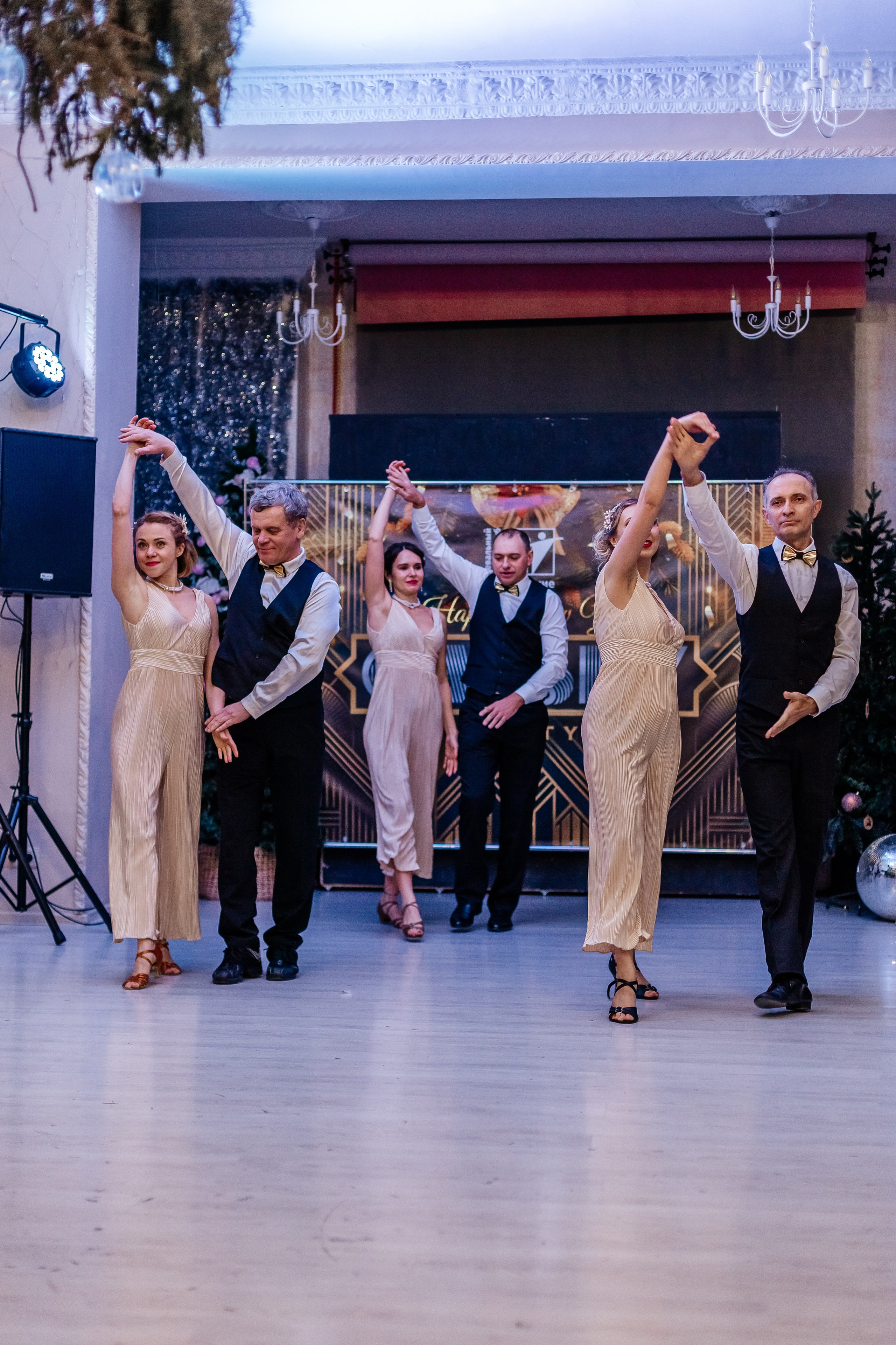 Новогодняя танцевальная хастл-вечеринка в стиле Гетсби. Фотограф Краснодар Марго Хелбен