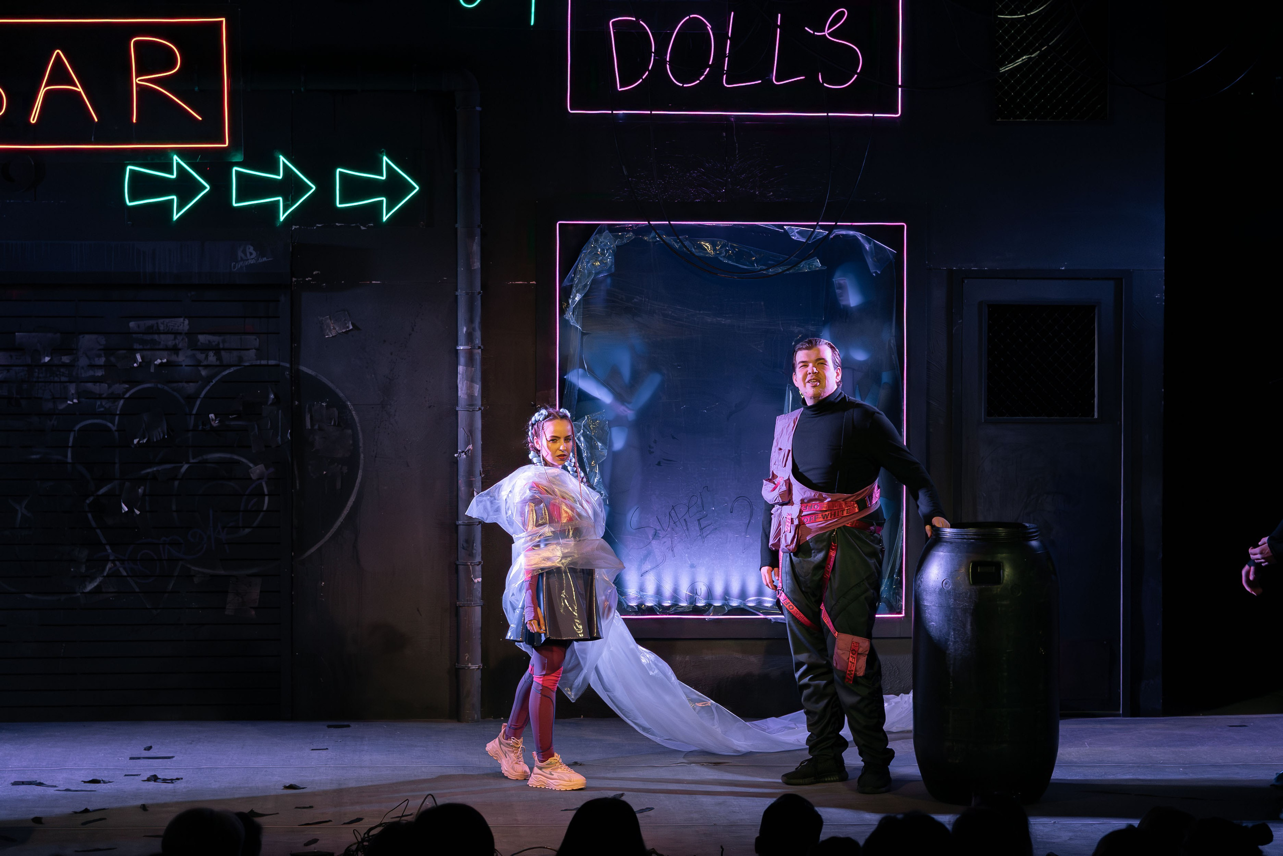 Театр Юного Зрителя «Буратино 2087». Кадр Плюс — Фотография с характером «Визуальный продюсер и фотограф Марк Файзулин»