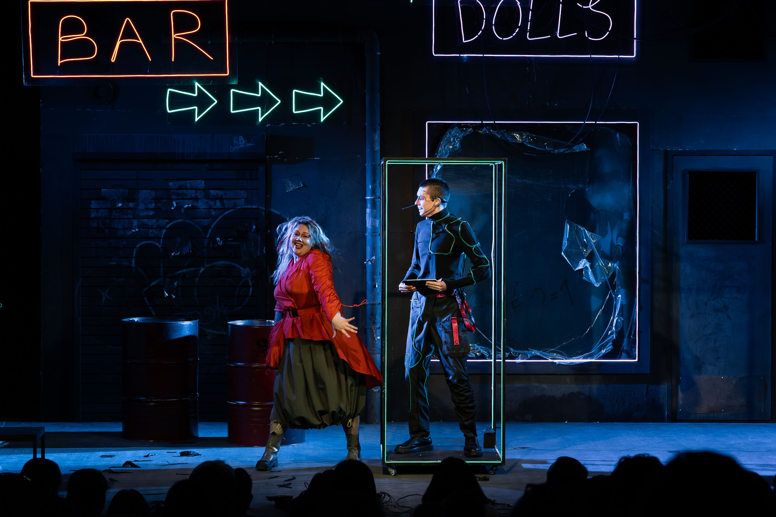 Театр Юного Зрителя «Буратино 2087». Кадр Плюс — Фотография с характером «Визуальный продюсер и фотограф Марк Файзулин»