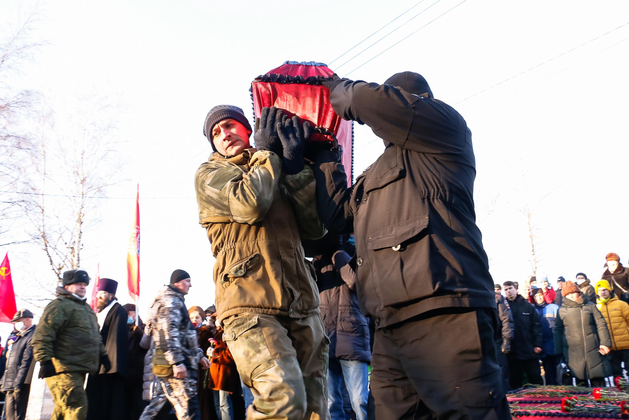 Захоронение останков защитников Москвы. Мария Ткаченко. Документальная фотография