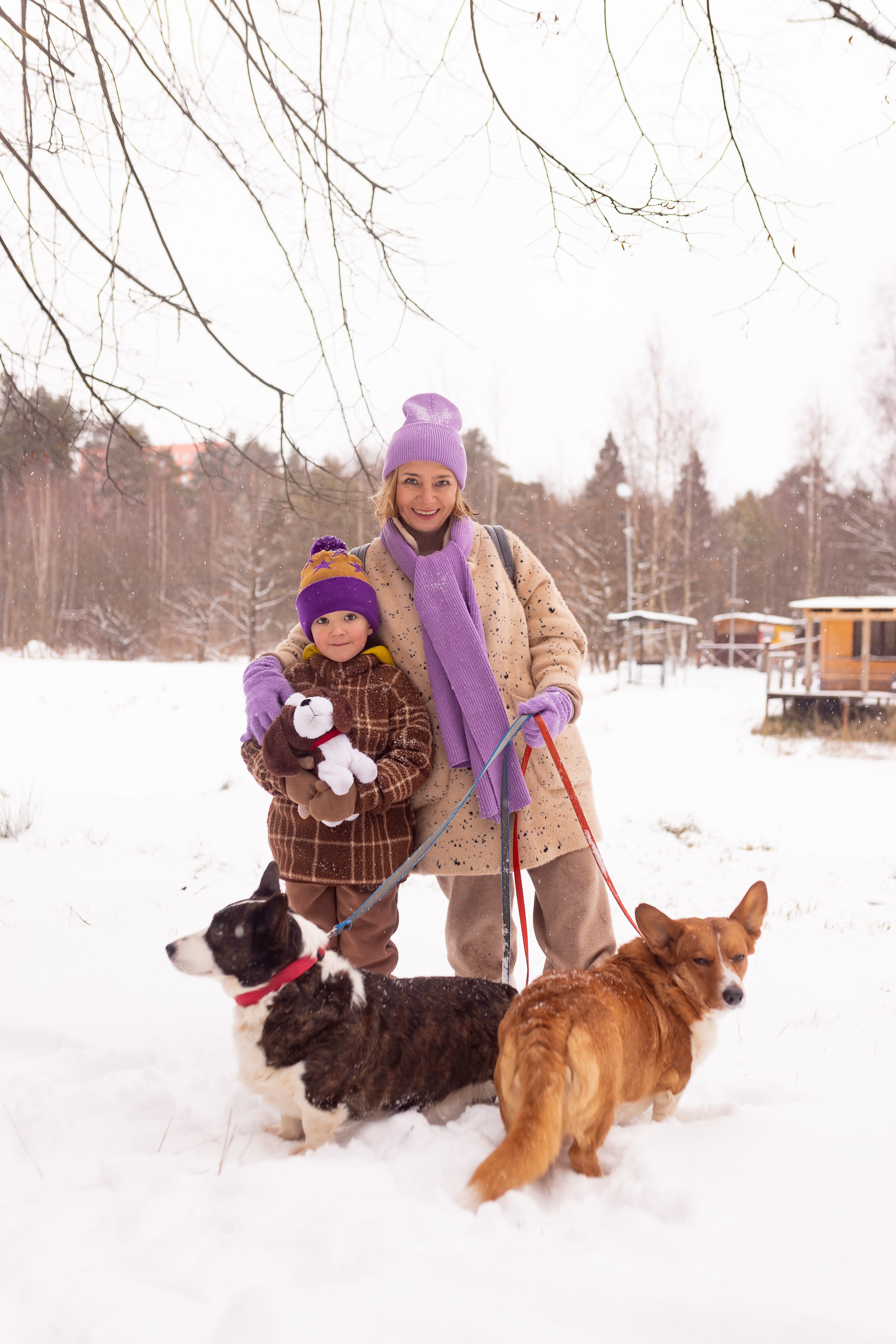 Первый снег в Декабре 2024. Семейный и детский фотограф в городе Подолск МО Крылова Ирина
