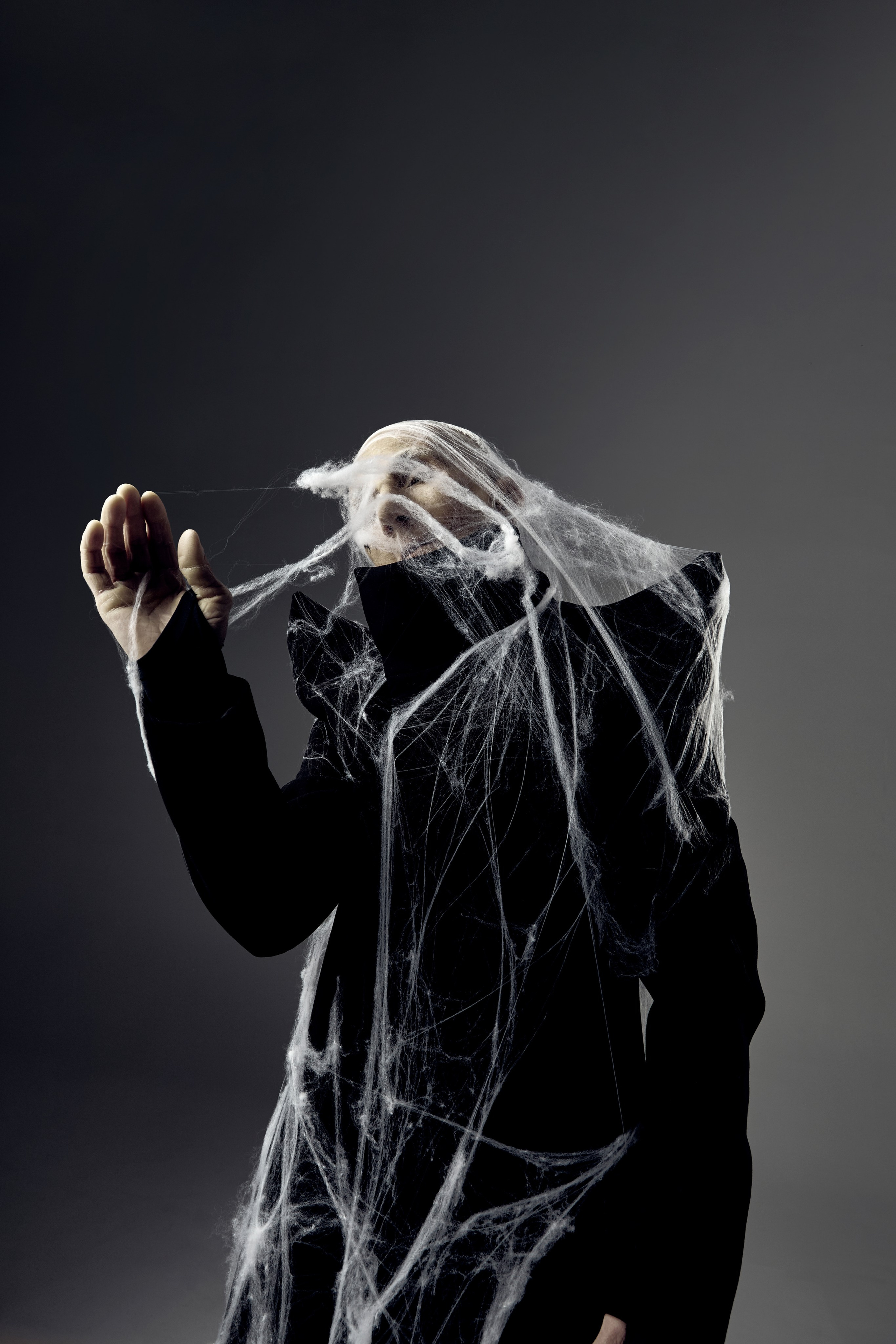 Роза Хайруллина. Фотограф для брендов Любовь Батина (Спб/Мск)