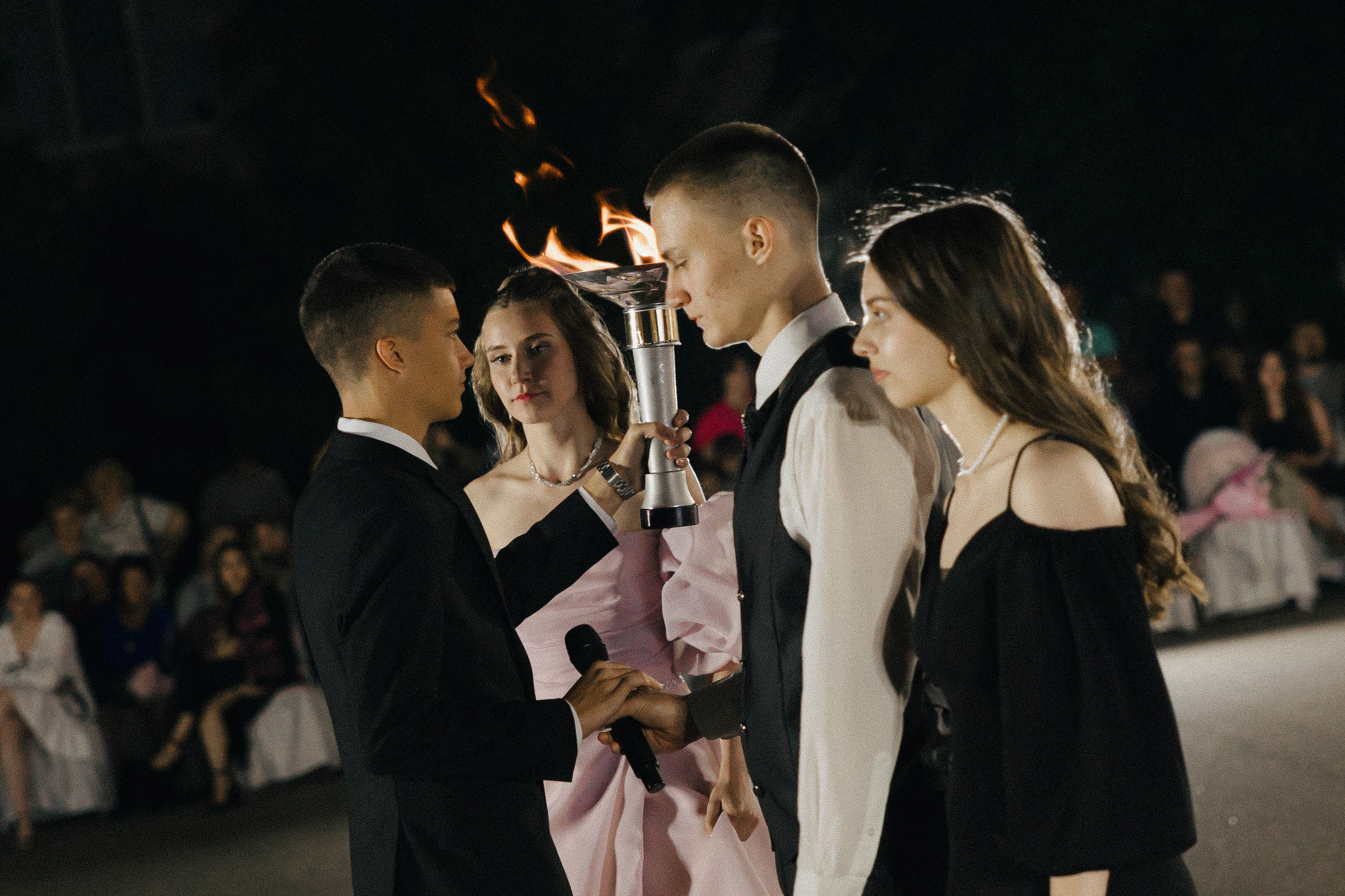 Вручение аттестатов. Свадебный фотограф Роман Еремеев