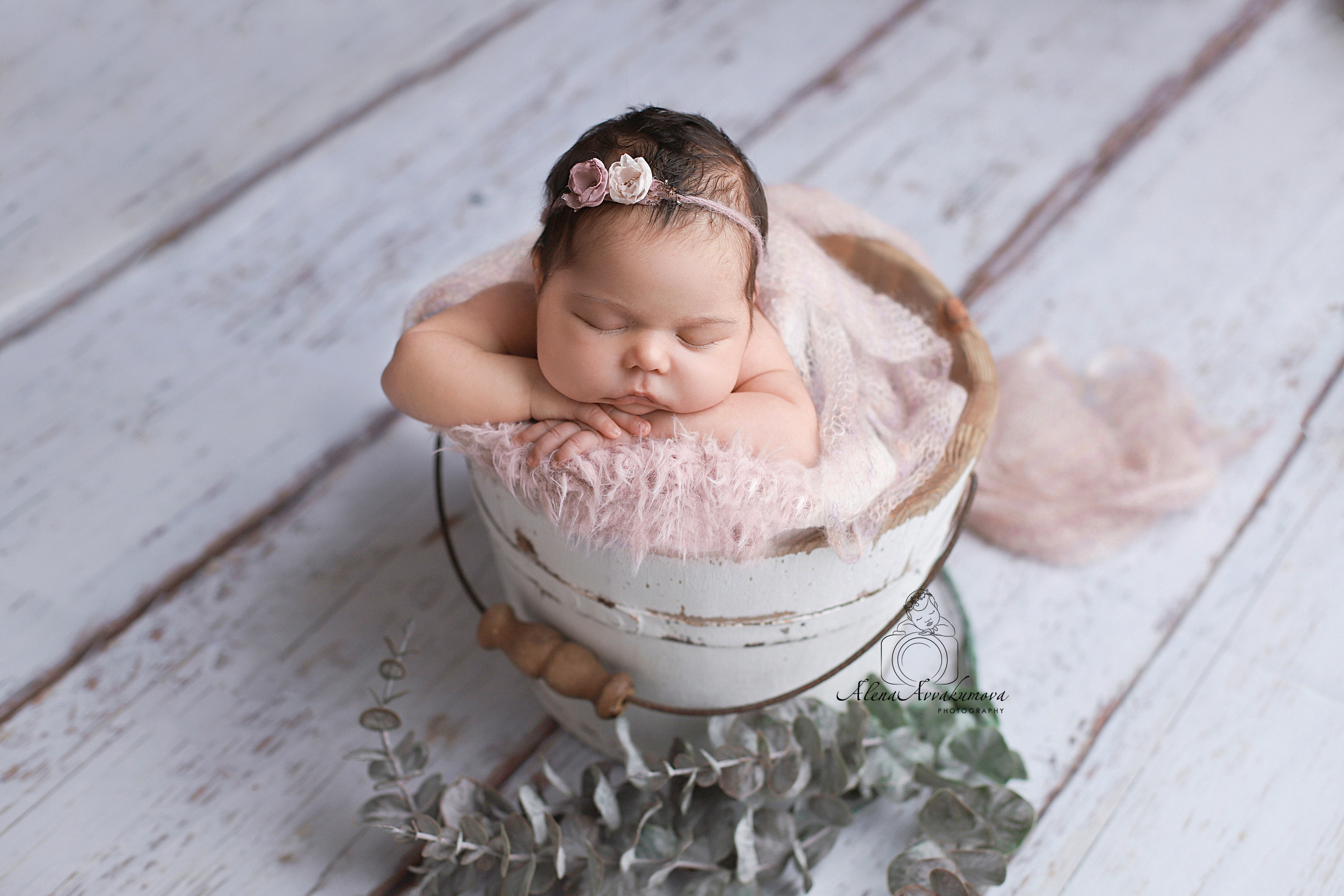 Новорожденные. Фотограф новорожденных в Губкинском Алена Аввакумова