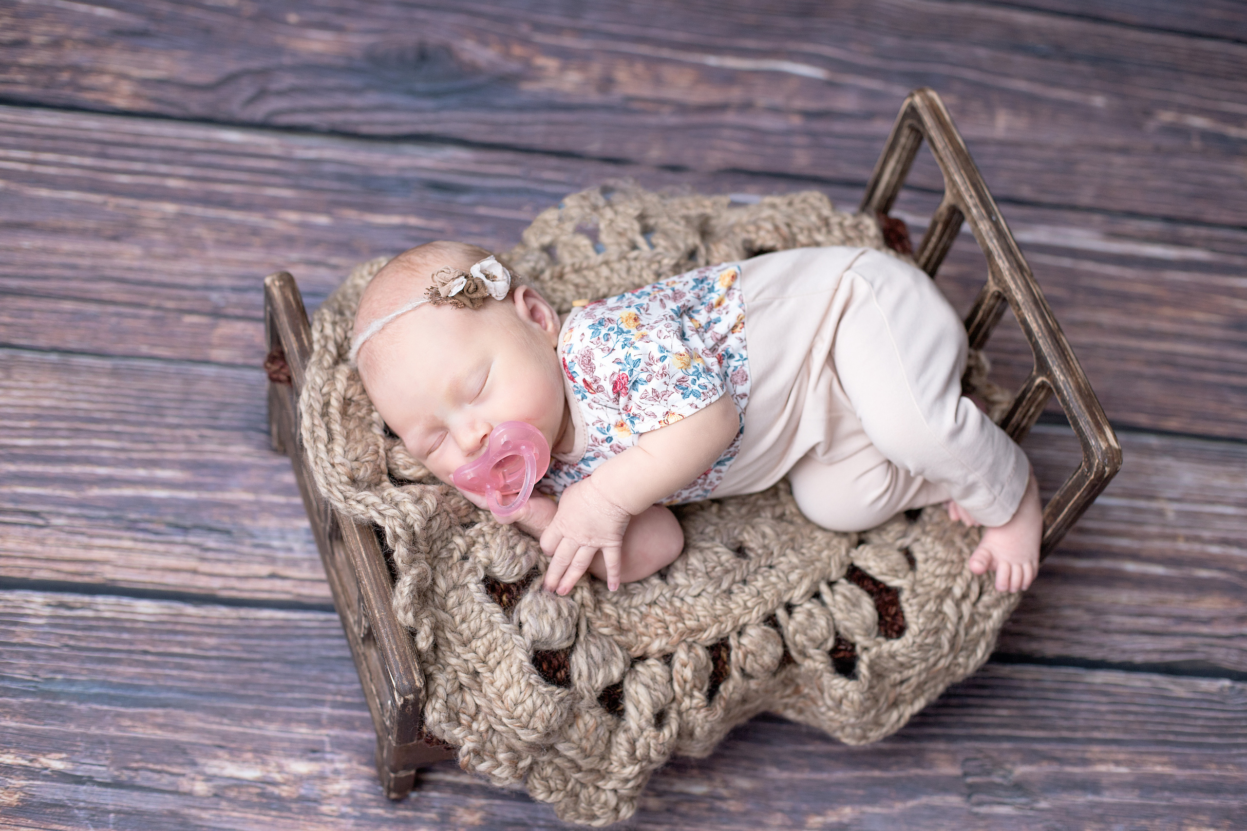 Отзывы. Фотограф новорожденных в Губкинском Алена Аввакумова