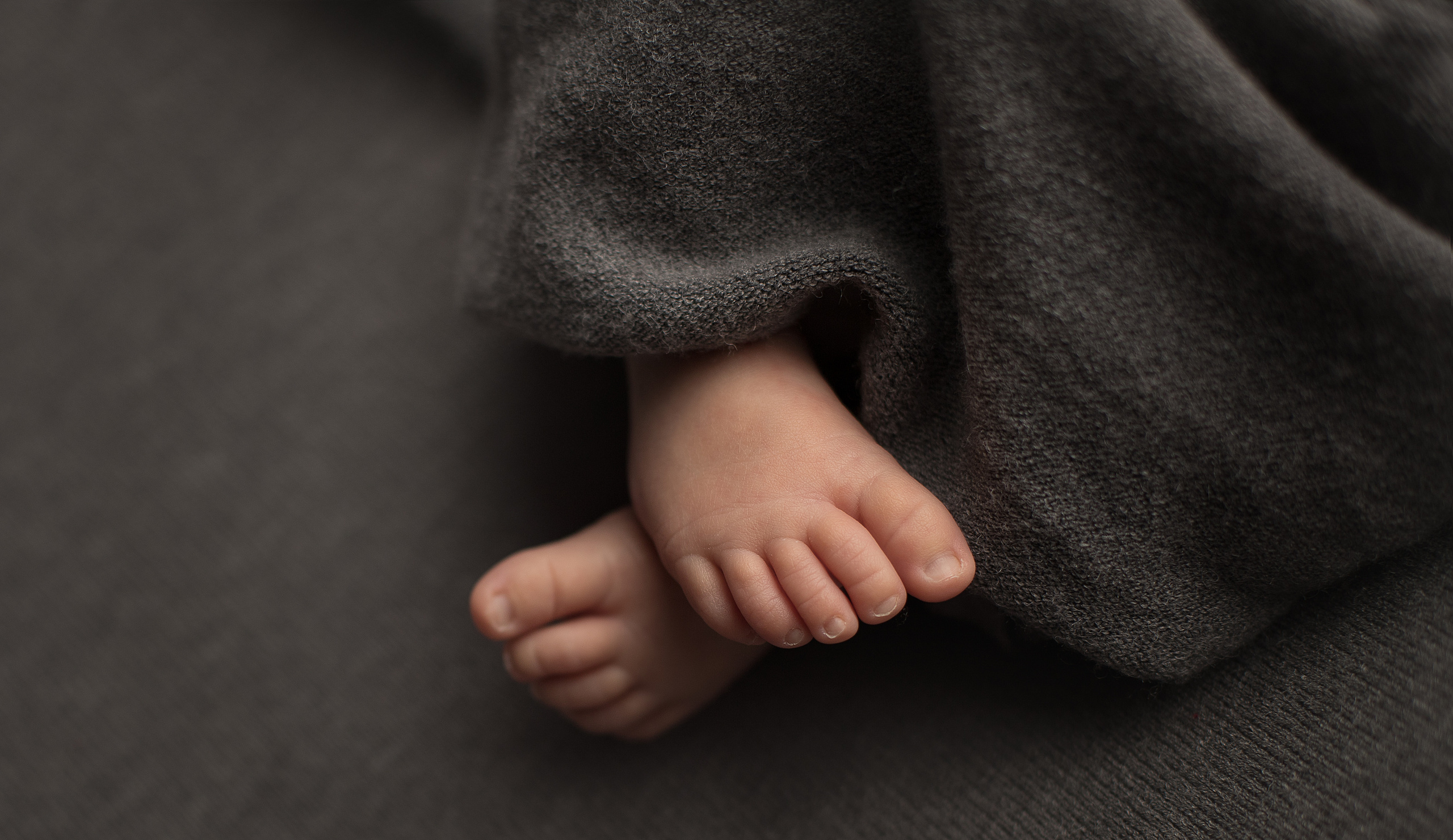 Новорожденные. Фотограф новорожденных в Губкинском Алена Аввакумова