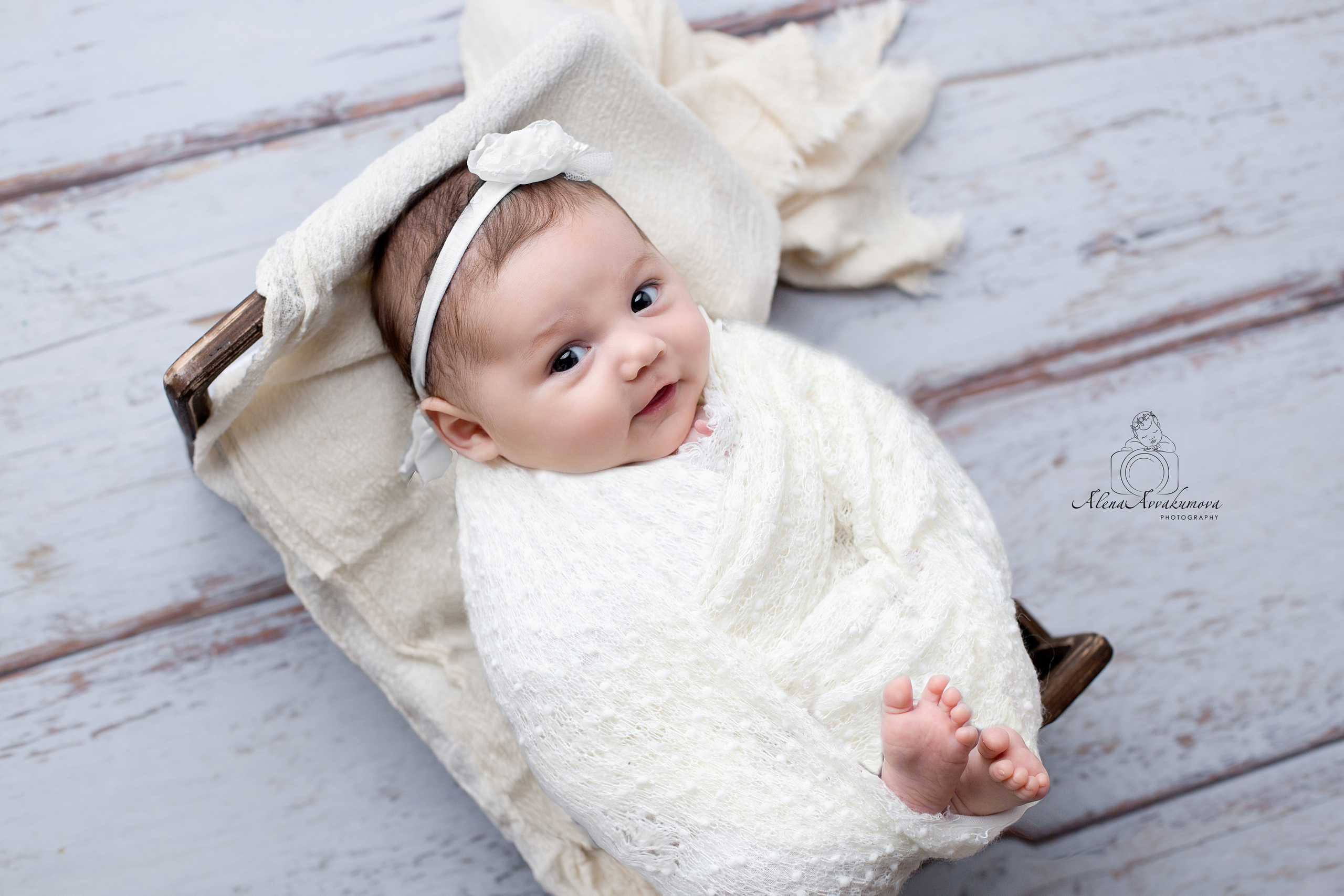 Новорожденные. Фотограф новорожденных в Губкинском Алена Аввакумова