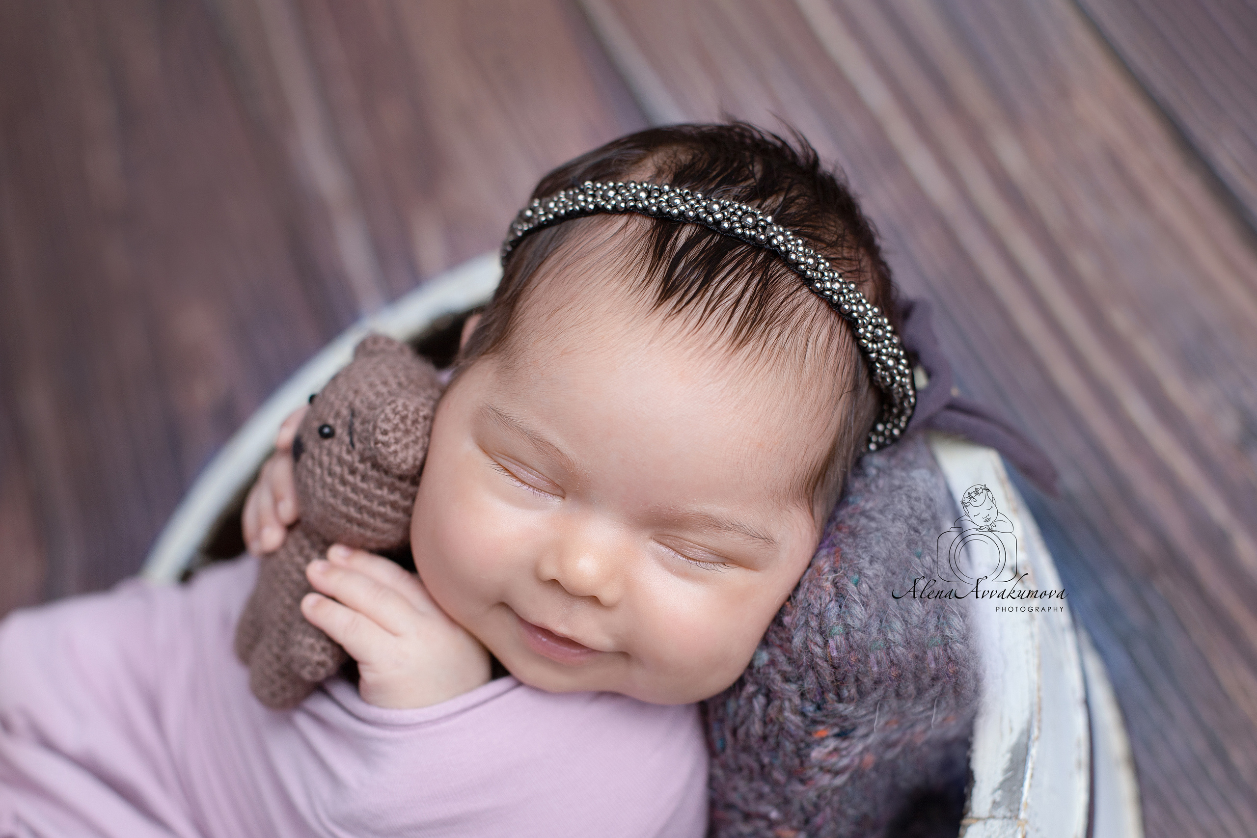 Новорожденные. Фотограф новорожденных в Губкинском Алена Аввакумова