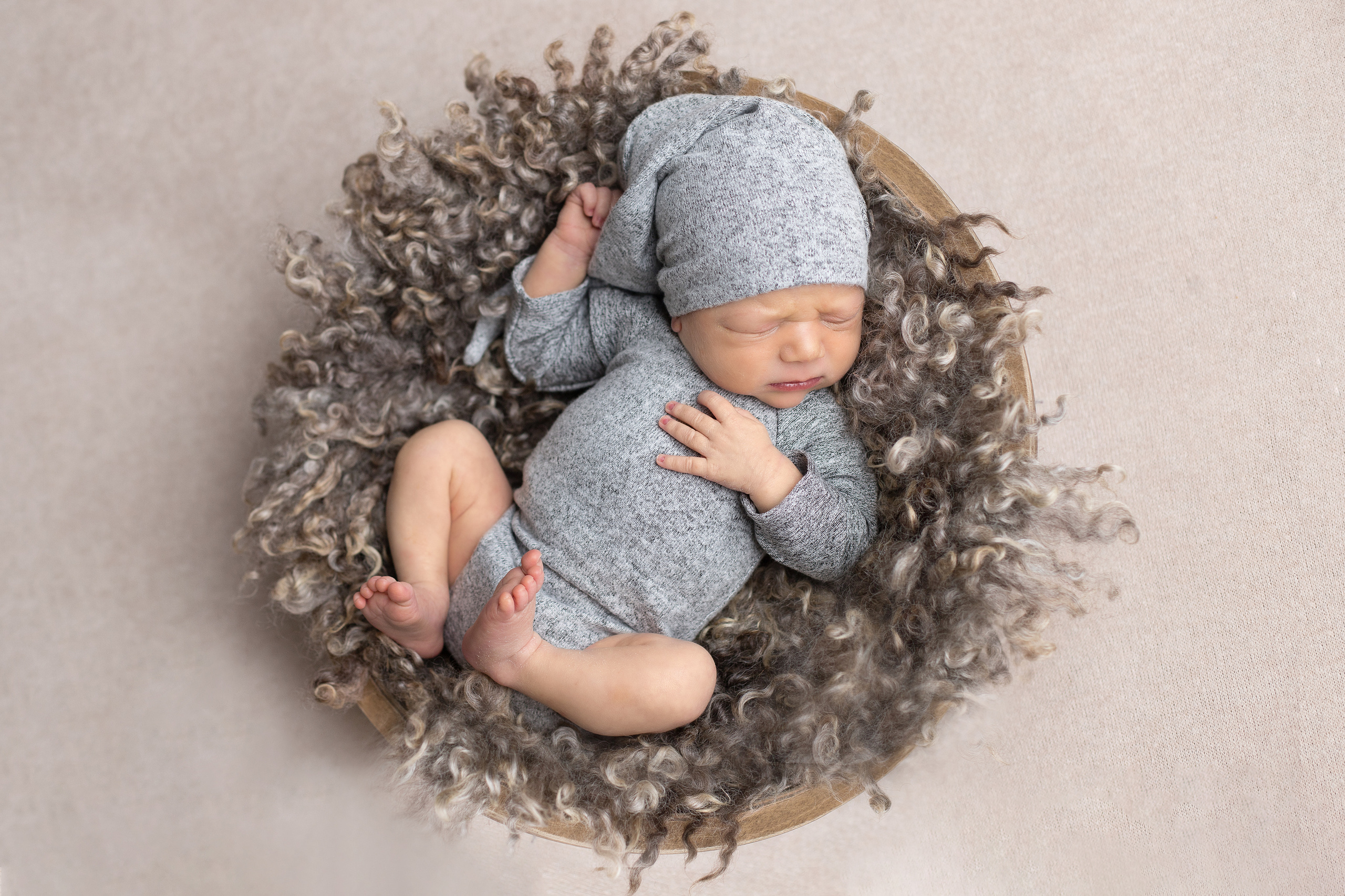 Новорожденные. Фотограф новорожденных в Губкинском Алена Аввакумова