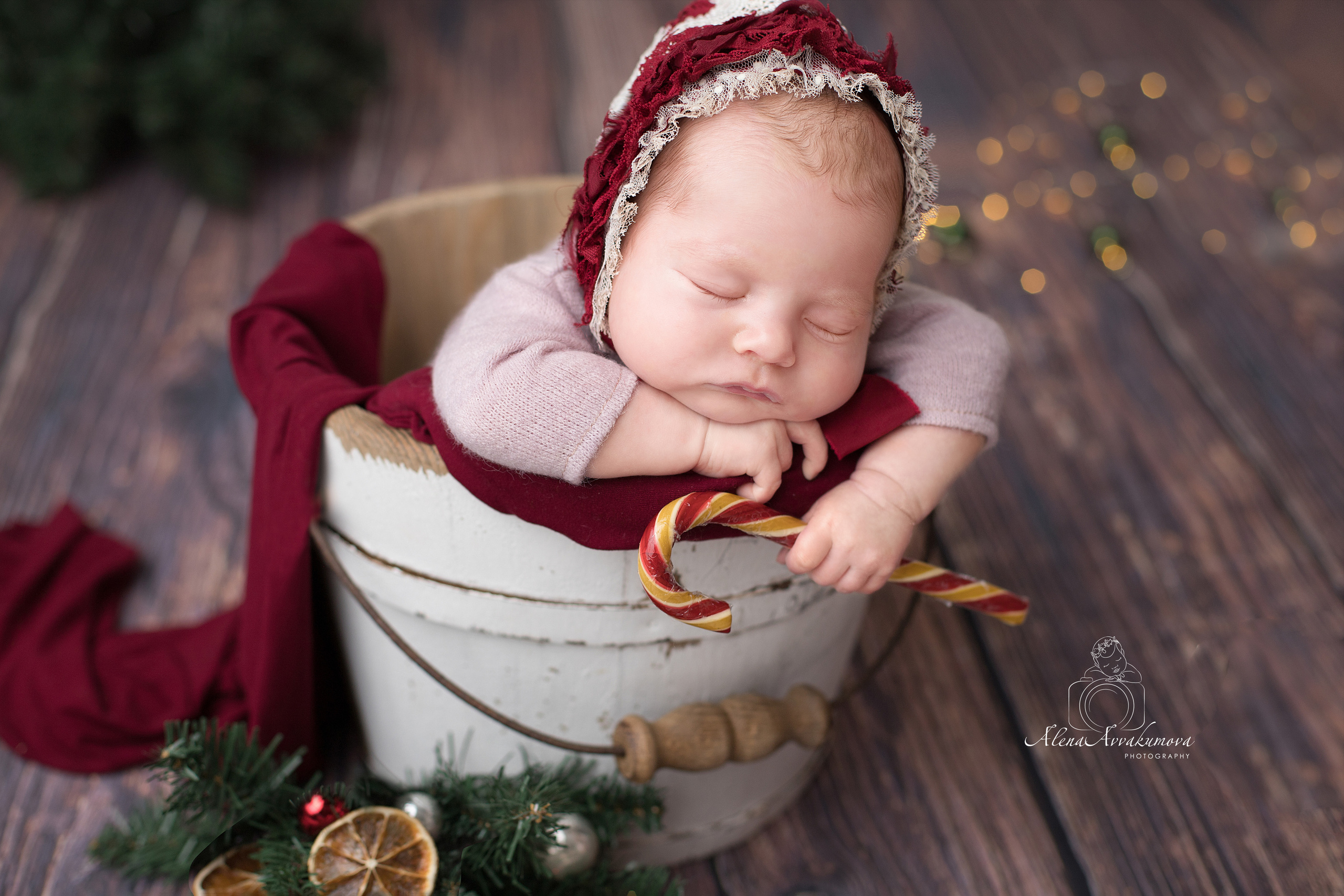 Фотограф новорожденных в Губкинском Алена Аввакумова