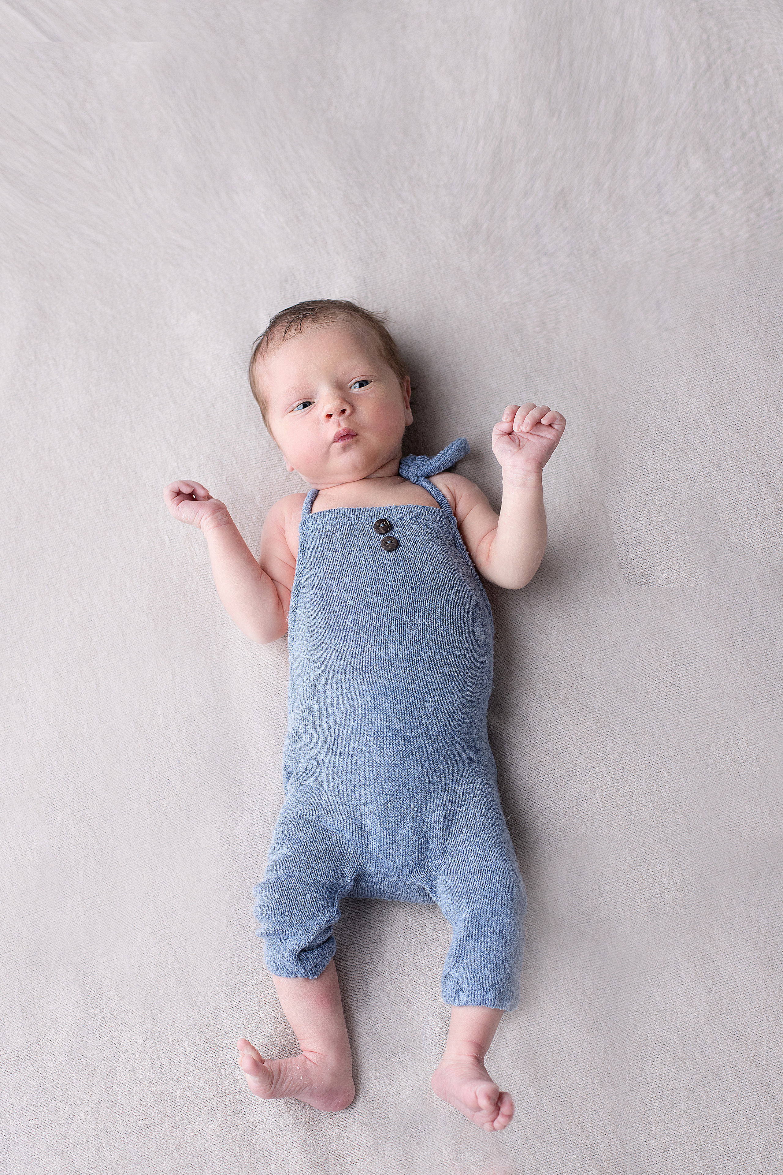 Фотограф новорожденных в Губкинском Алена Аввакумова