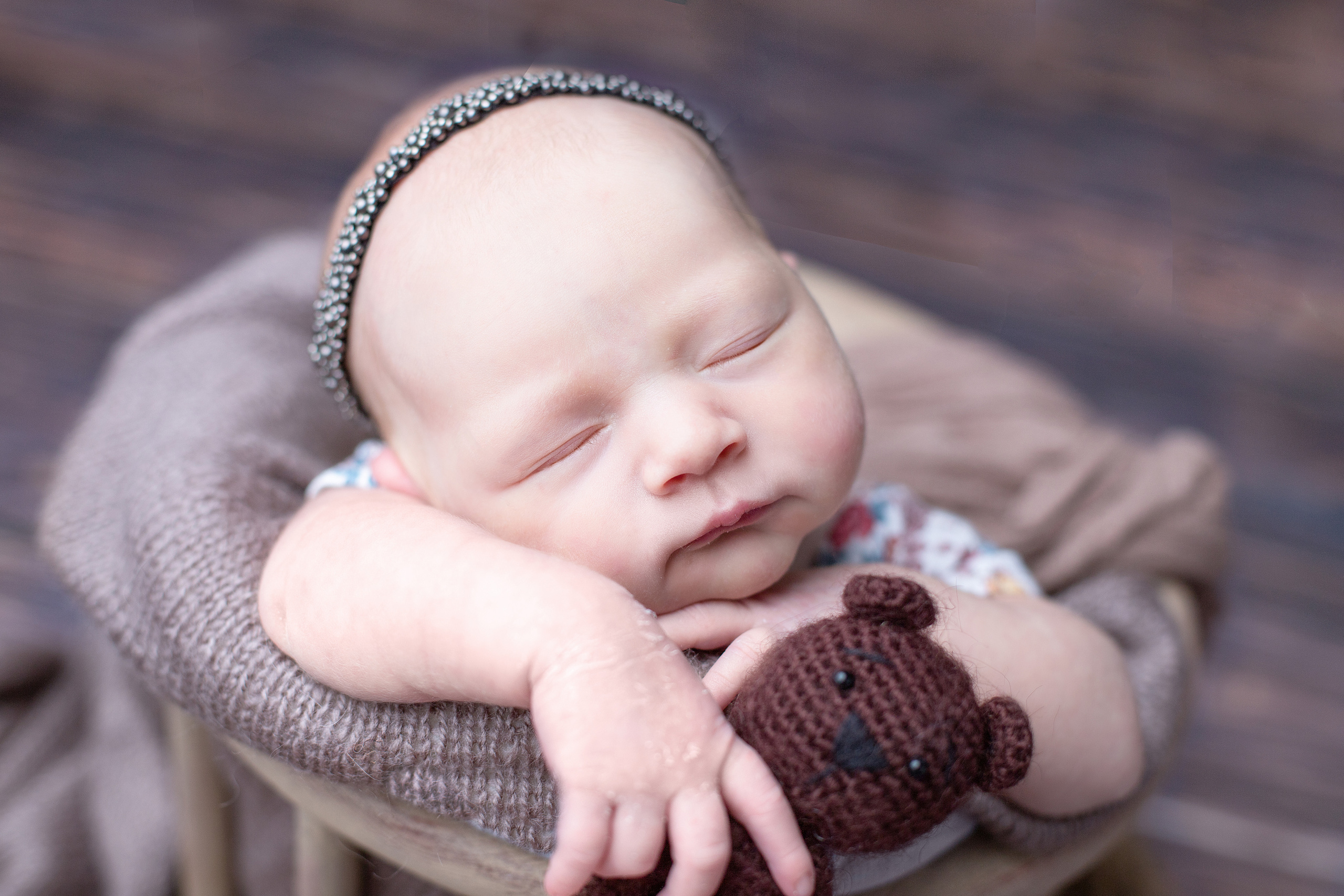 Фотограф новорожденных в Губкинском Алена Аввакумова