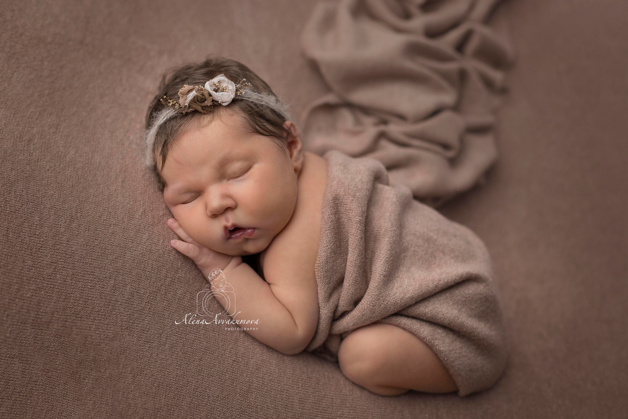 Новорожденные. Фотограф новорожденных в Губкинском Алена Аввакумова