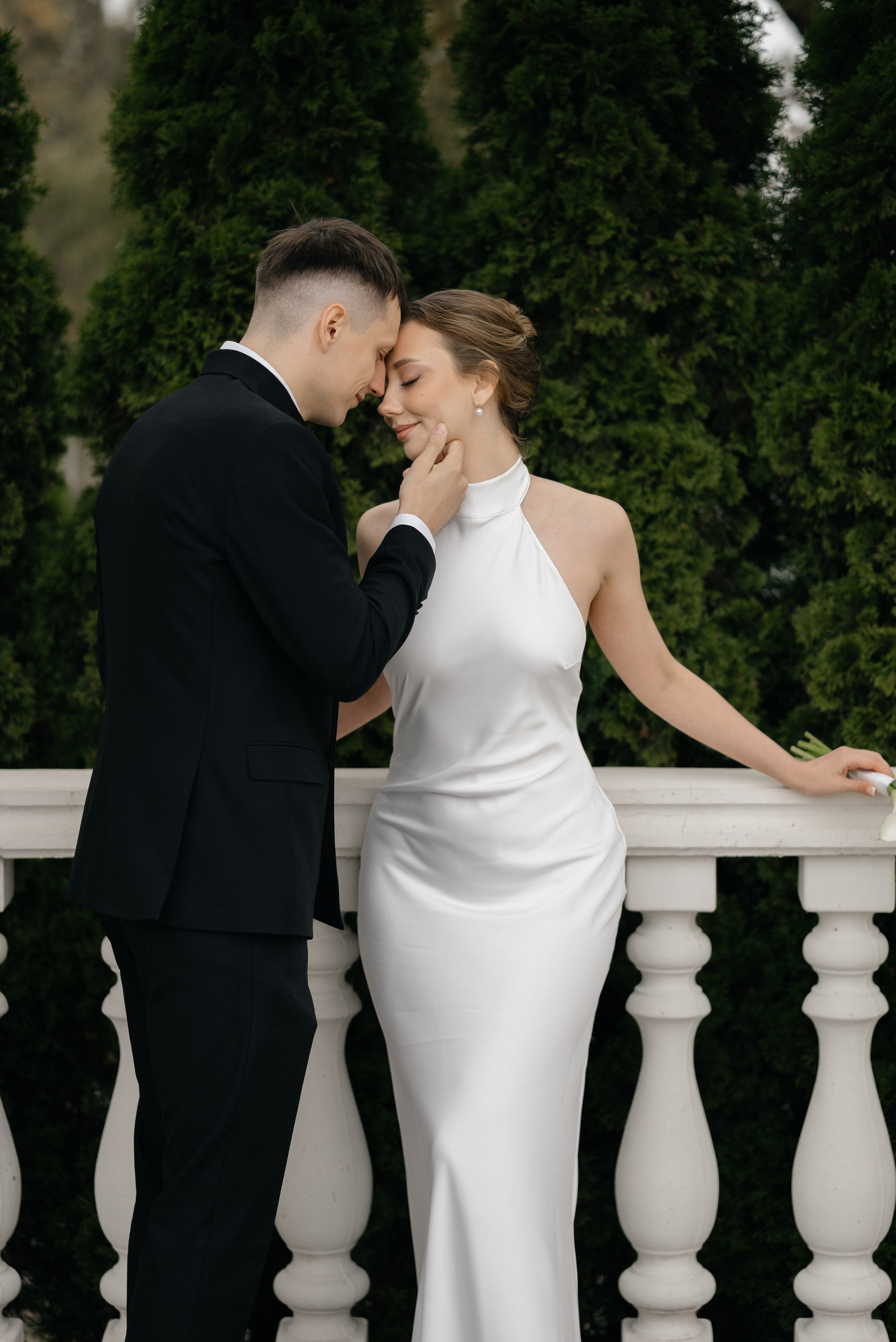 Wedding day in Martinique Bar. Wedding PHOTOGRAPHER Andrew Vnukov
