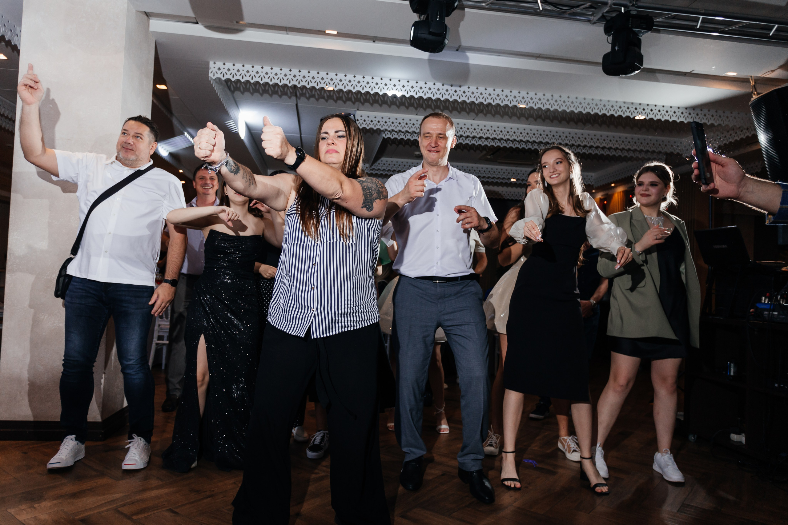 Выпускной 11 «А». Школа № 42. Свадебный фотограф в Краснодаре Николай Крауз