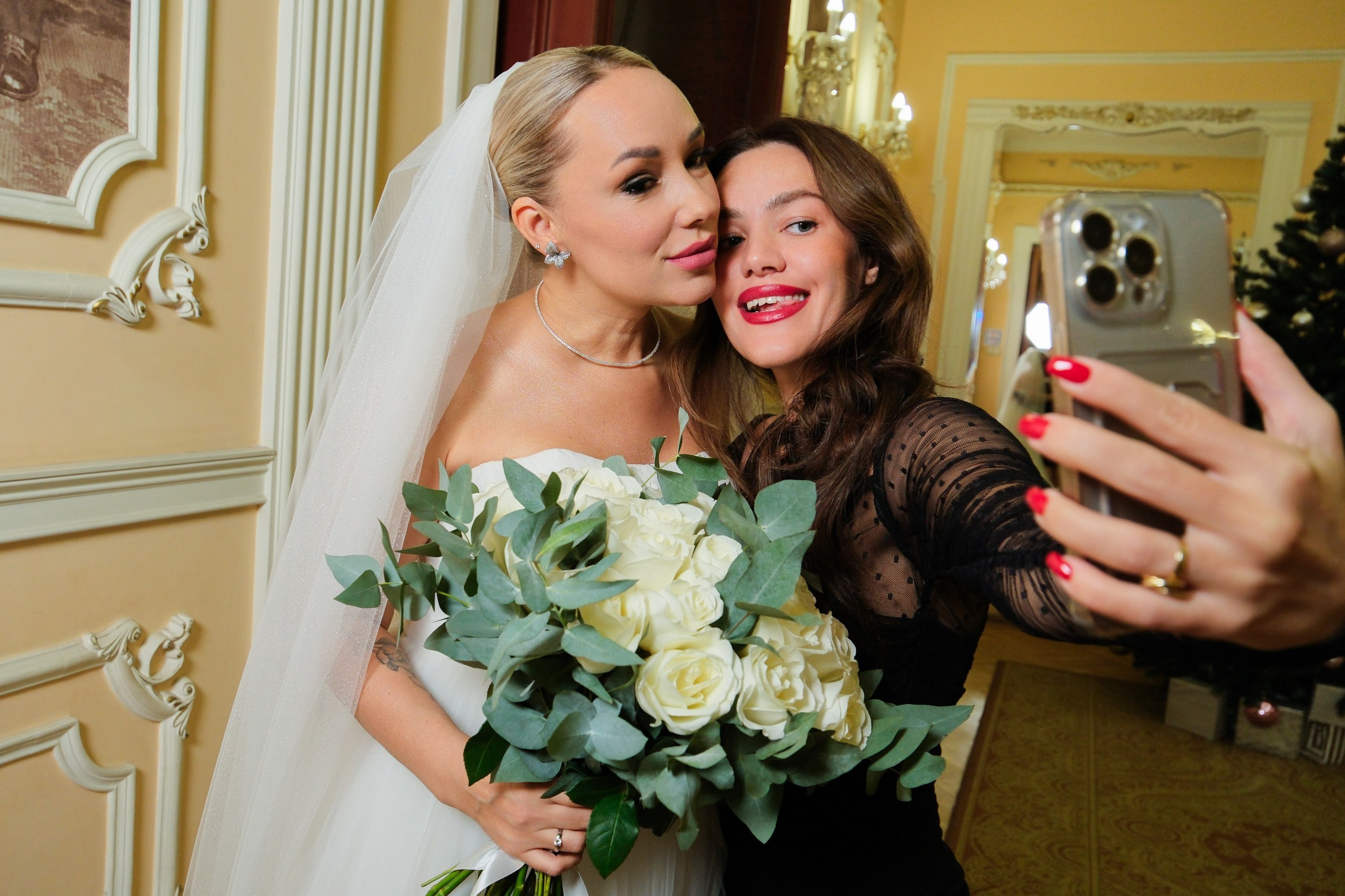 селфи с невестой