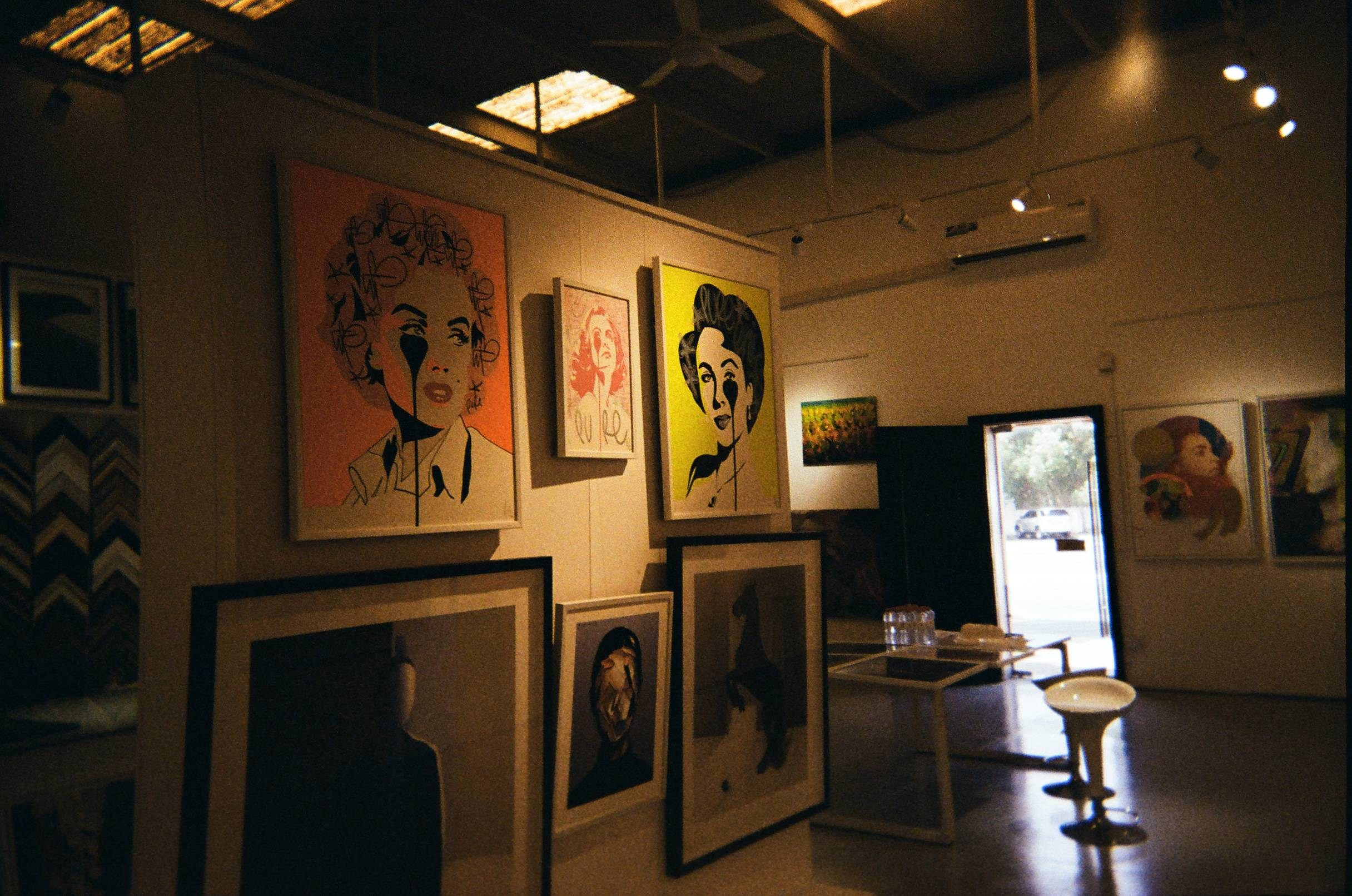 Places. TATIANA DARINA — film photographer in St. Petersburg