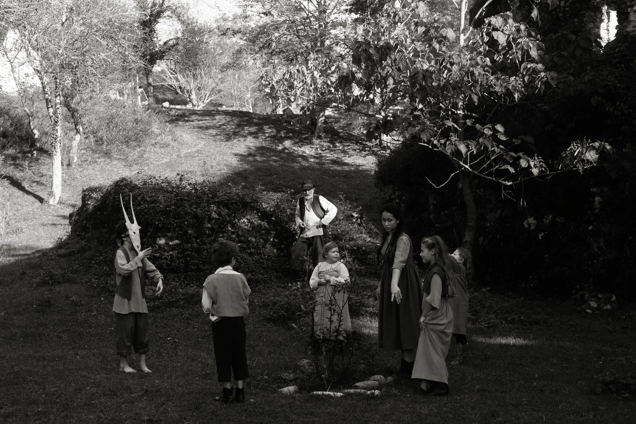 Кинематографическая съемка. Старик и дети. Ekaterina Beridze