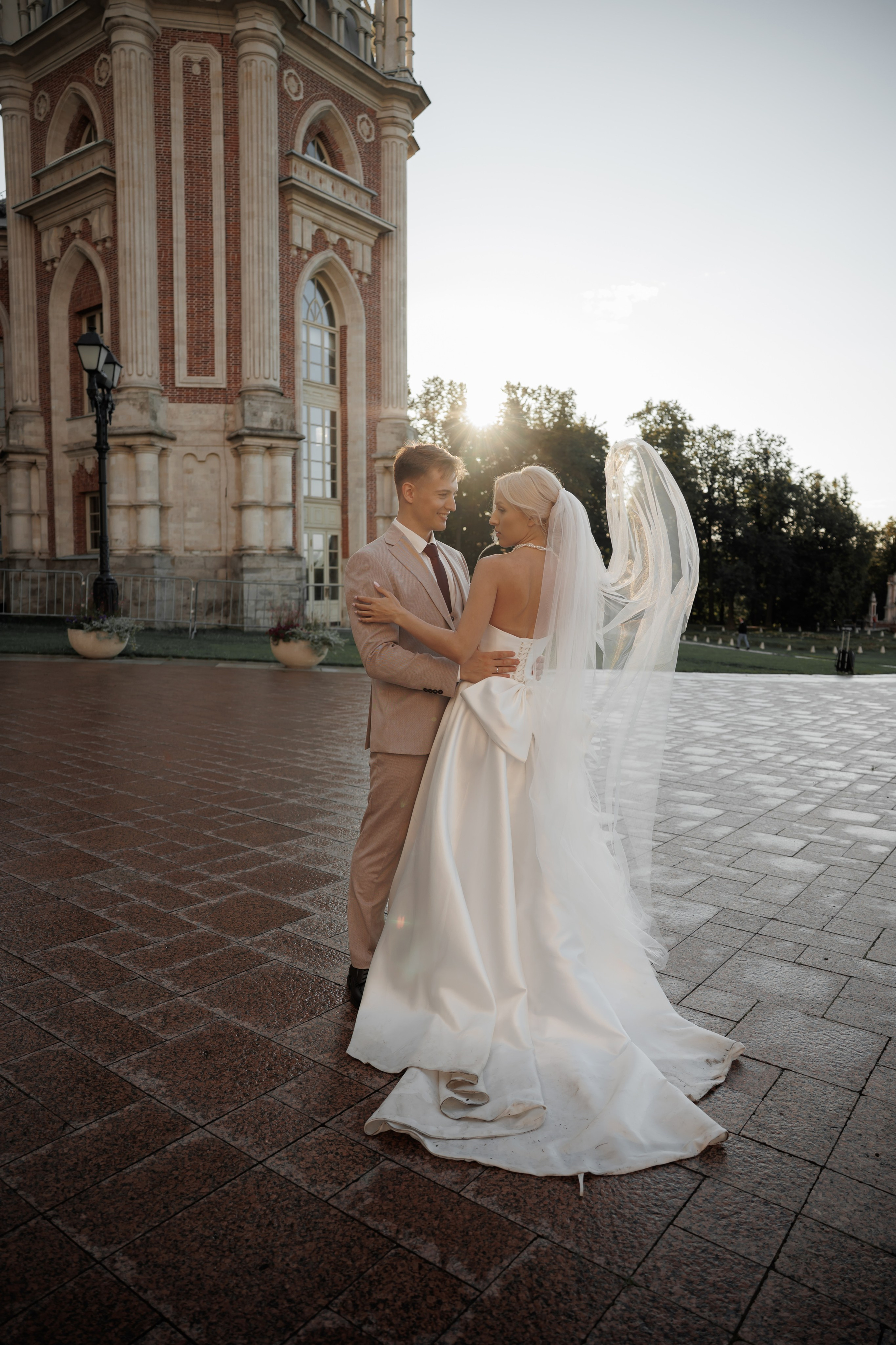 Отель «Милан», Шипиловский ЗАГС, прогулка в парке Царицыно. Свадебный и репортажный фотограф (Москва, Королев и другие)