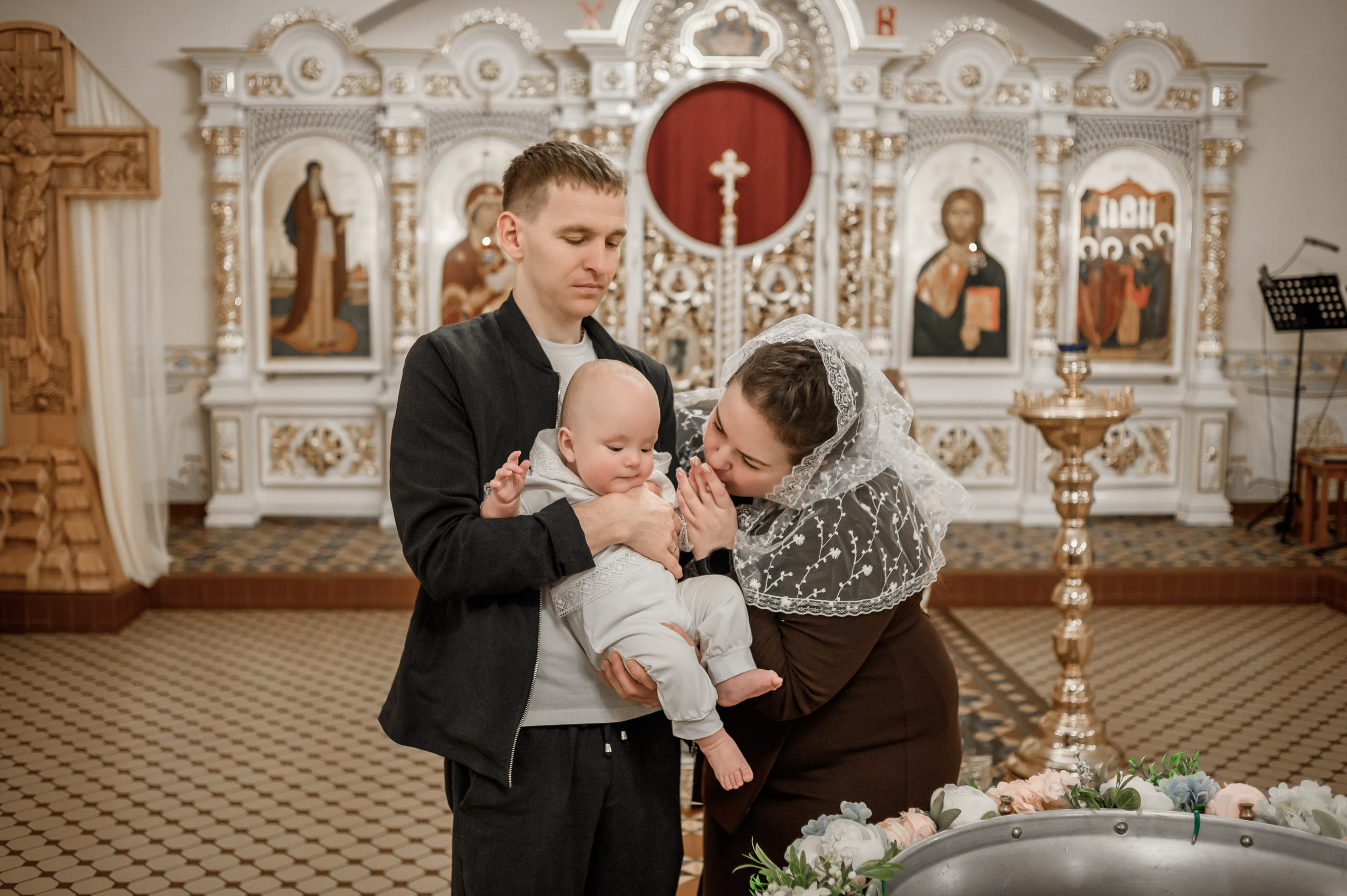 Фотограф на крещение в Рязани Валя Лялина. Фотограф новорождённых в Рязани, фотосъемка выписки из роддома, крещен