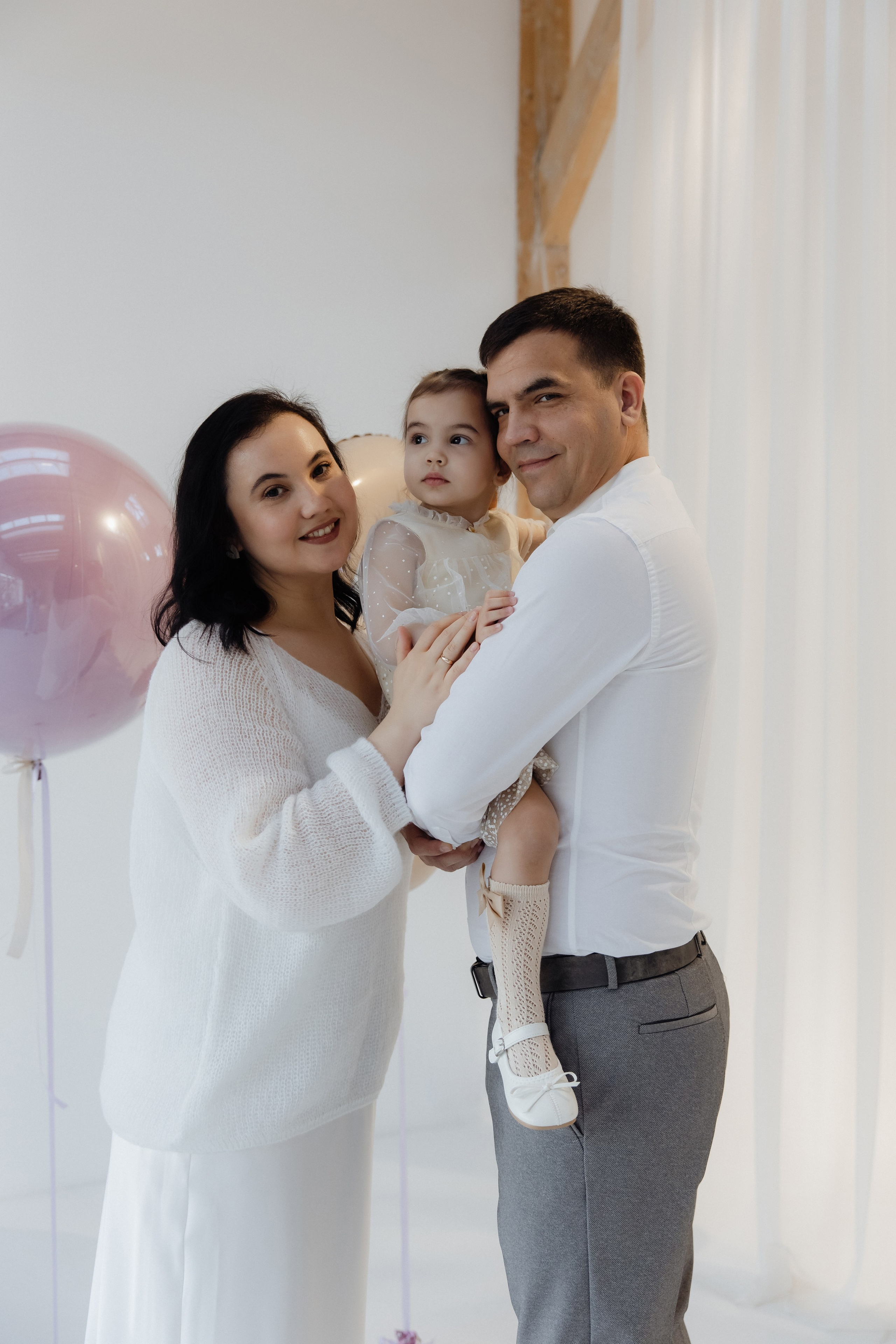 Николай, Зарина и Кира. Семейный и свадебный фотограф в Челябинске Мария Леонтьева