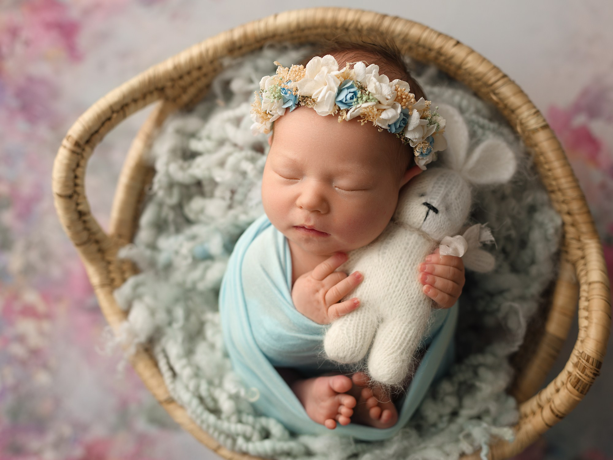 Newborn. Фотограф новорождённых в Казани Нейля Гильмутдинова ньюборн