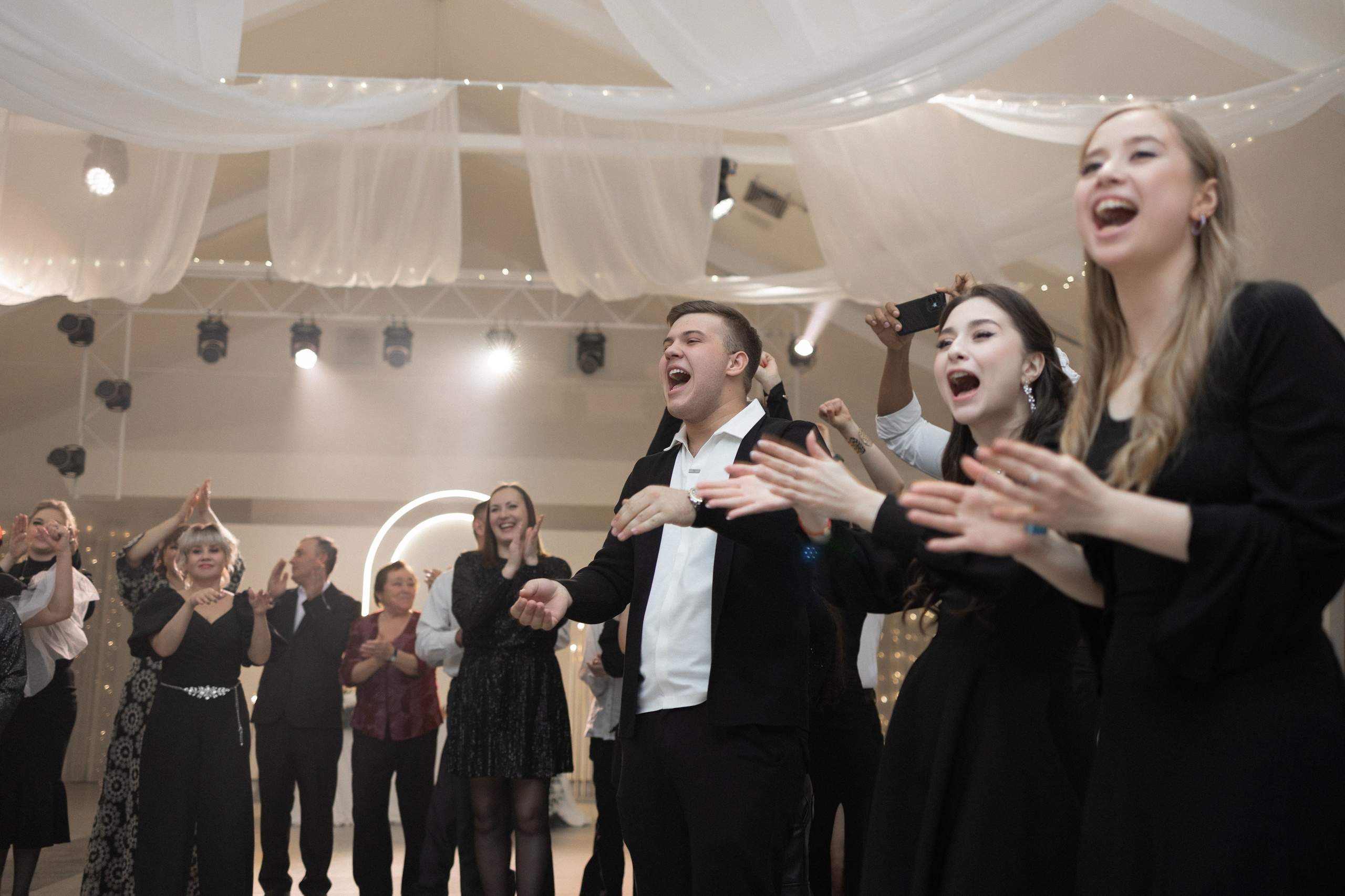 Александр и Кристина / банкетный зал Александрия. Свадебный фотограф Йошкар-Ола Казань