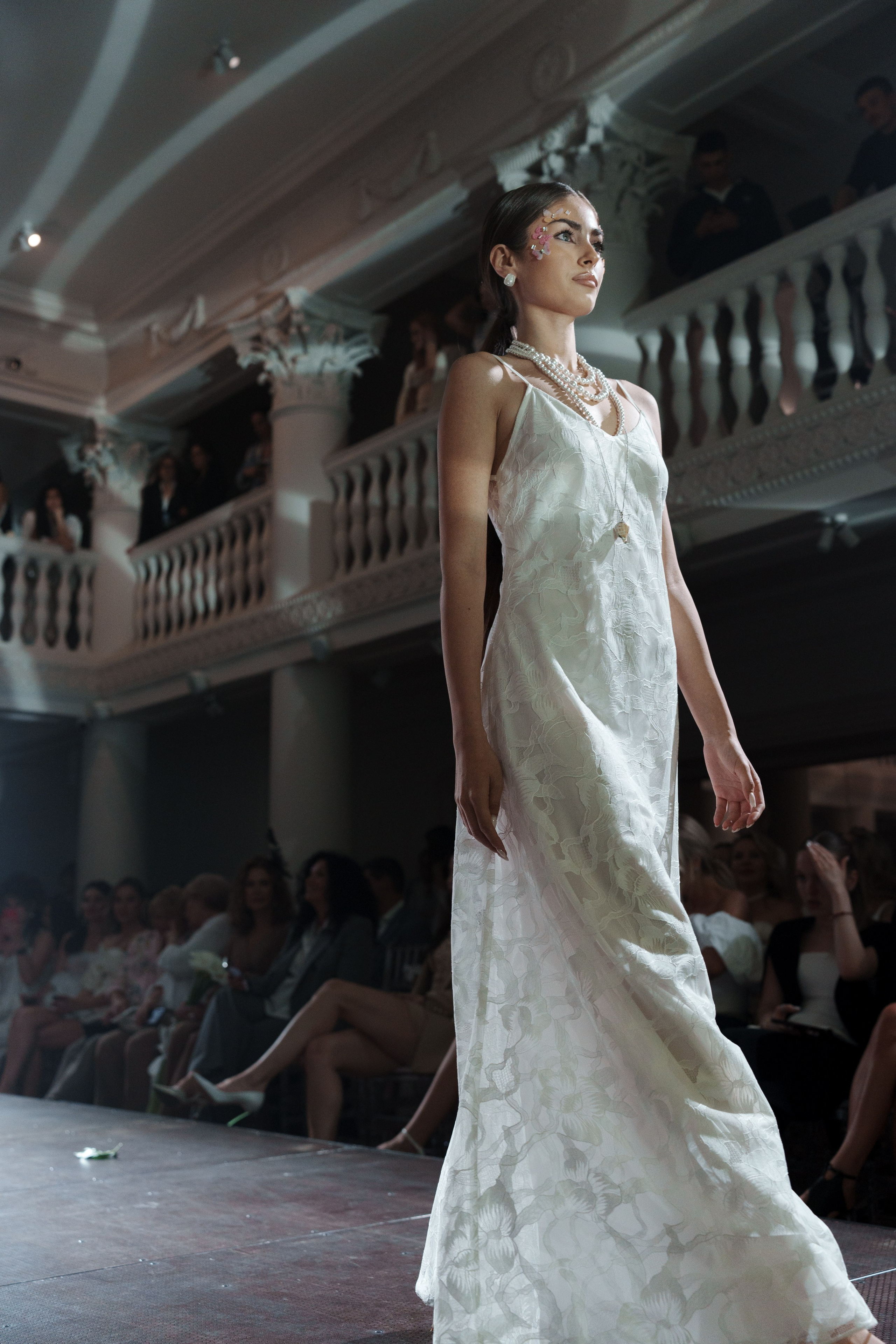 Репортаж |Модный показ Flower Inspiration |. Репортажный фотограф в Калининграде Екатерина Суханова