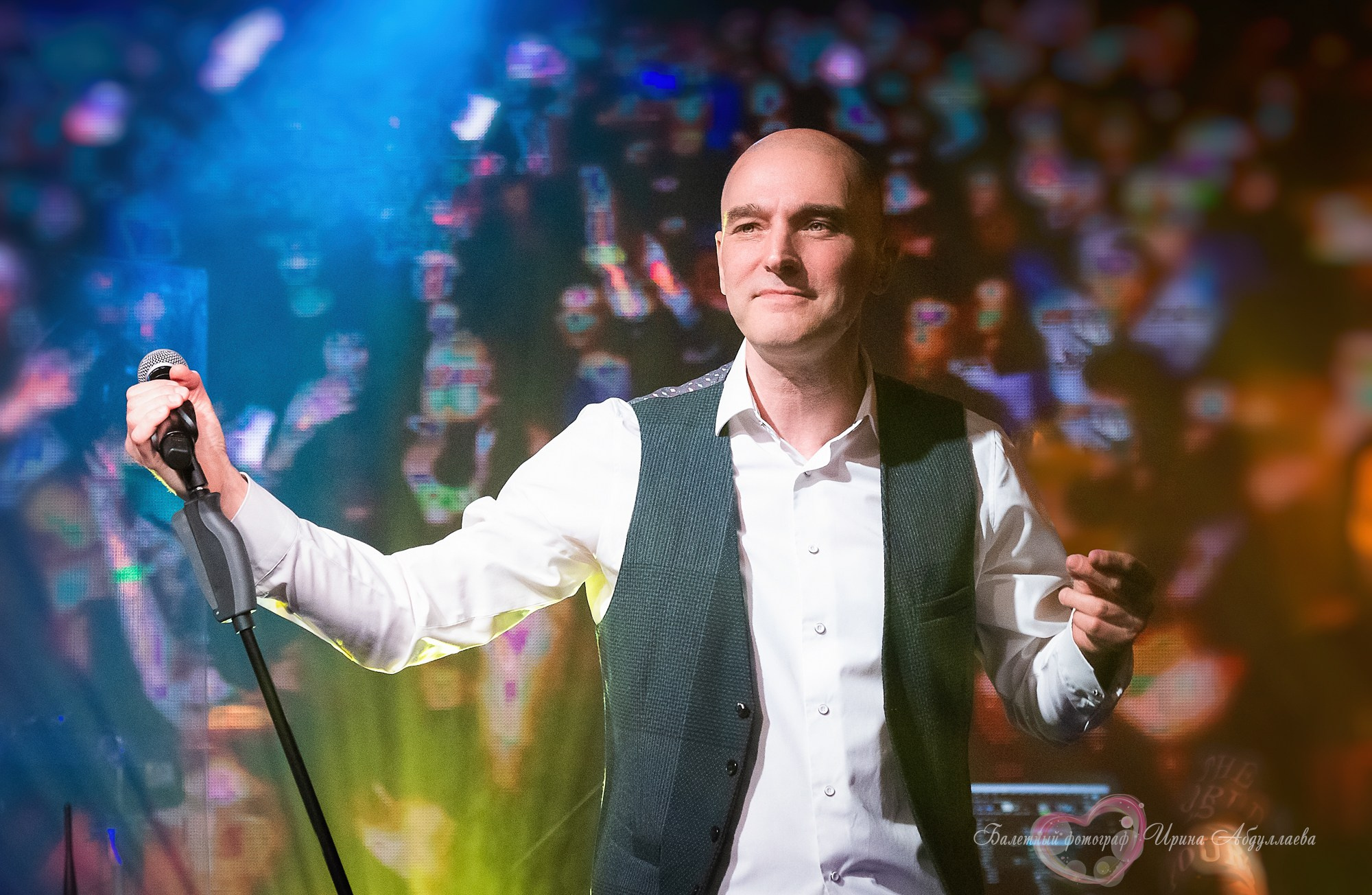 А.Державин — Magnus-Locus (съемка направлена была на поиск афиши)