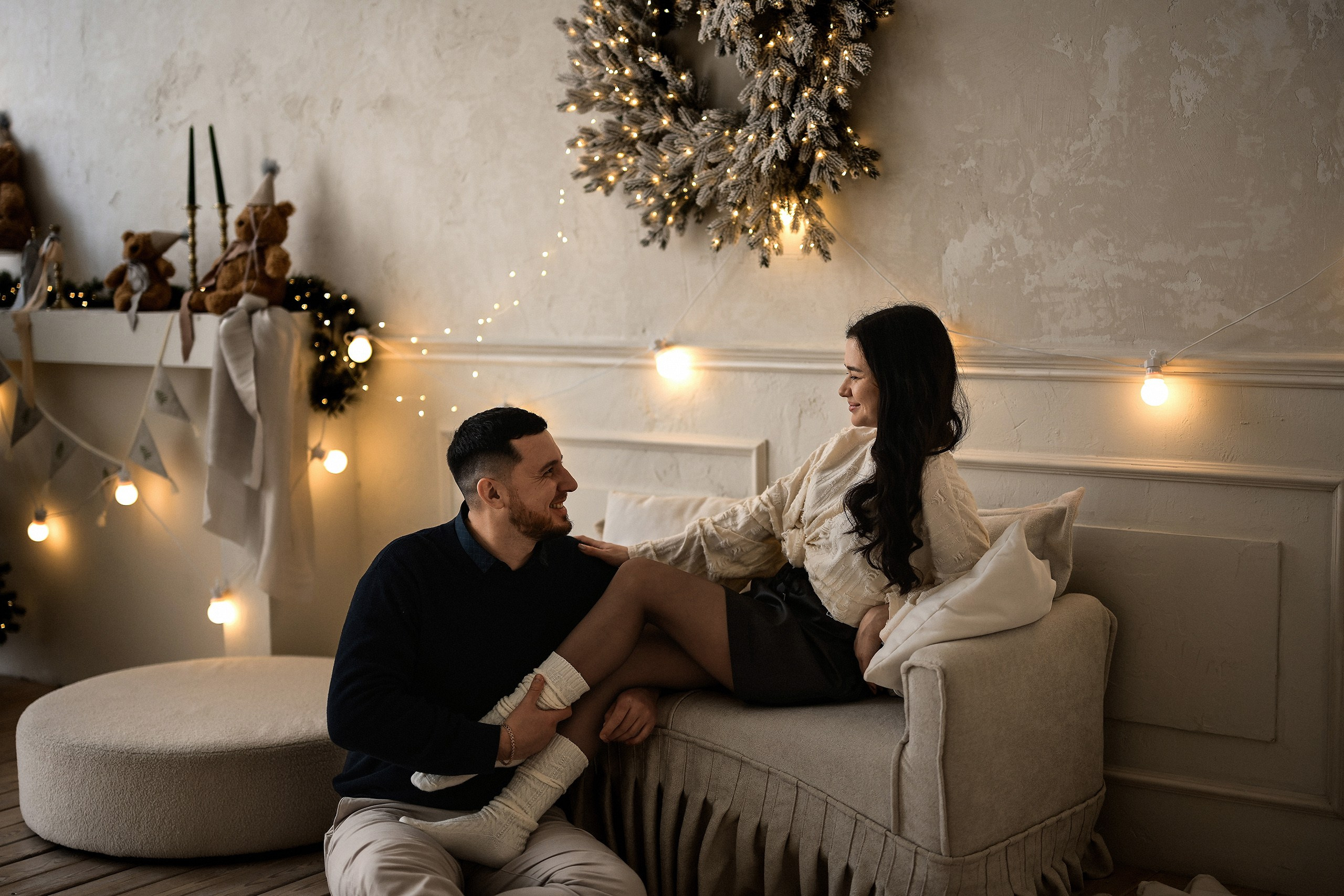 Новогодняя семейная фотосессия в фотостудии в Красноярске. 📸 Свадебный и семейный фотограф в Красноярске Тихомиров Евгений | 17 лет опыта | 800+ свадеб