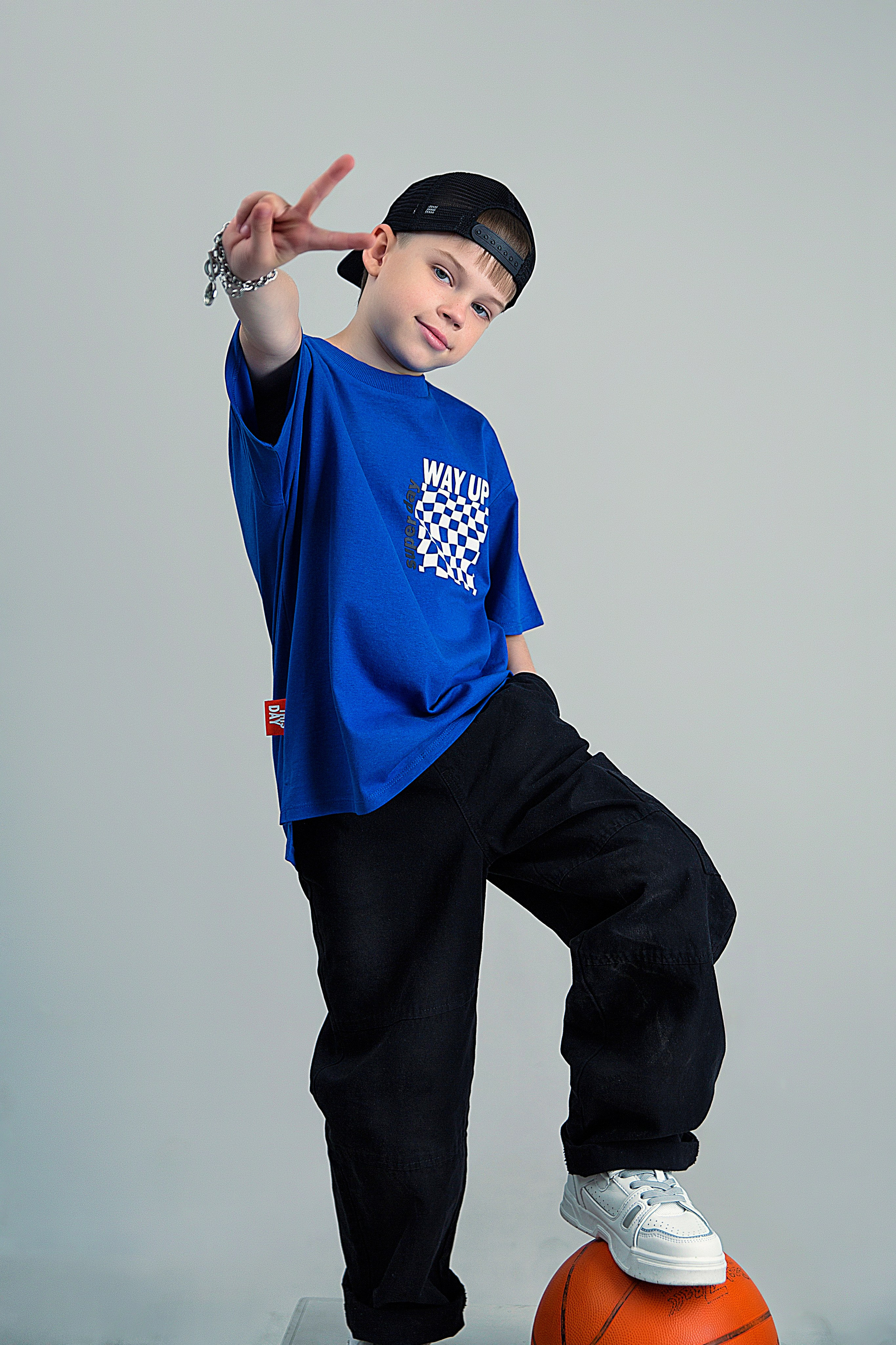 «ПАЦАНЫ». Детский школьный фотограф в Кемерово Зиновьева Екатерина