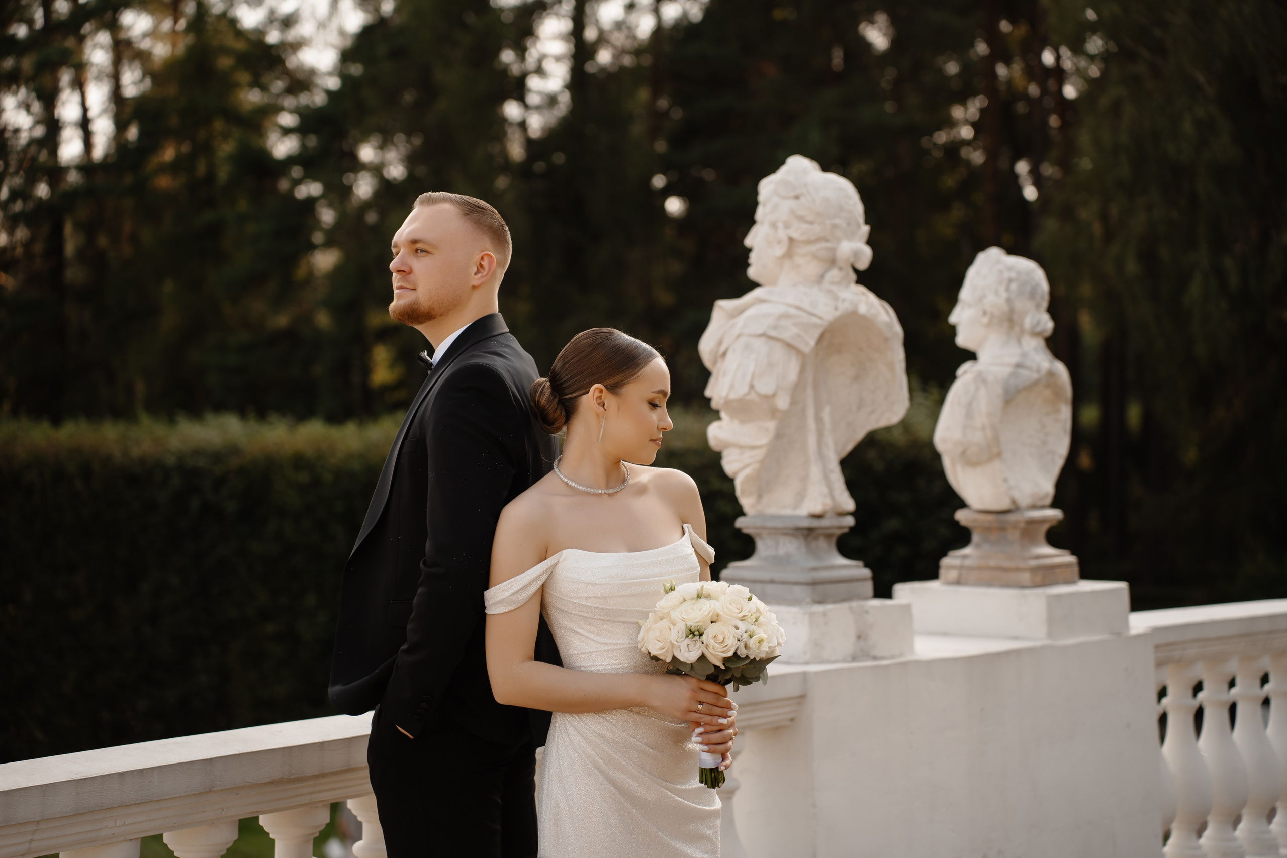 Свадебная фотосессия в парке Архангельское. Свадебный и семейный фотограф в Москве Светлана Зоткина
