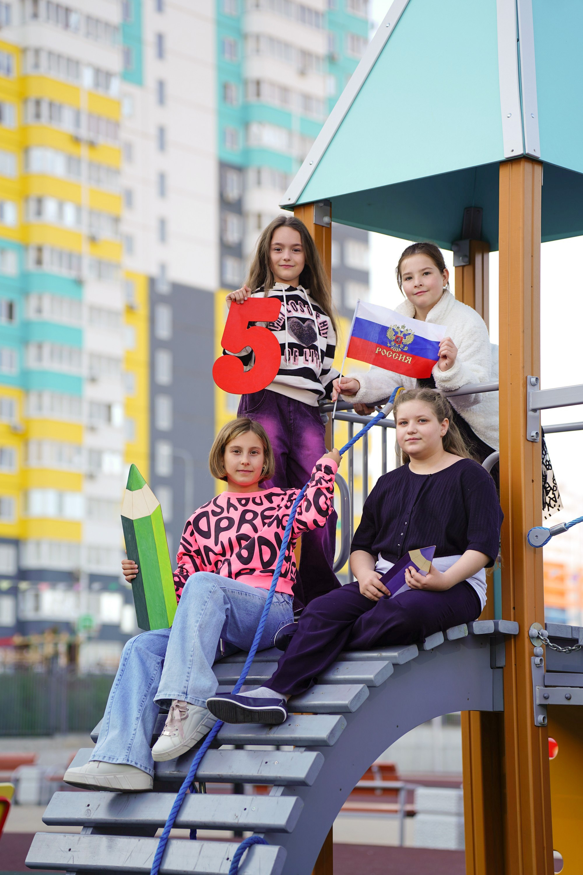 Фотосессии на улице. MEMENTO.Выпускные альбомы, школьные, юбилейные и другие книги. Ростов-на-Дону