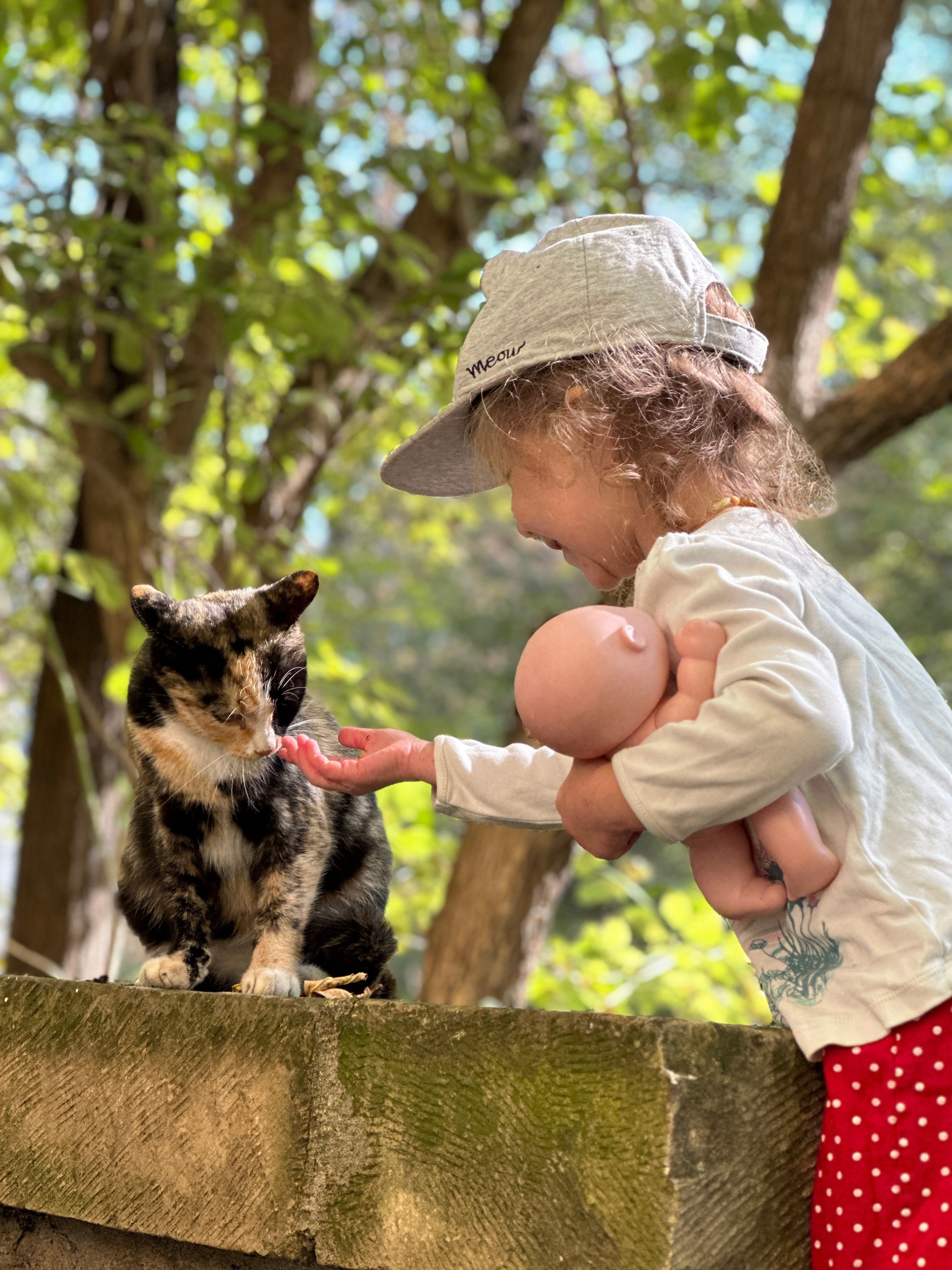 Дети. Смотри, красота!