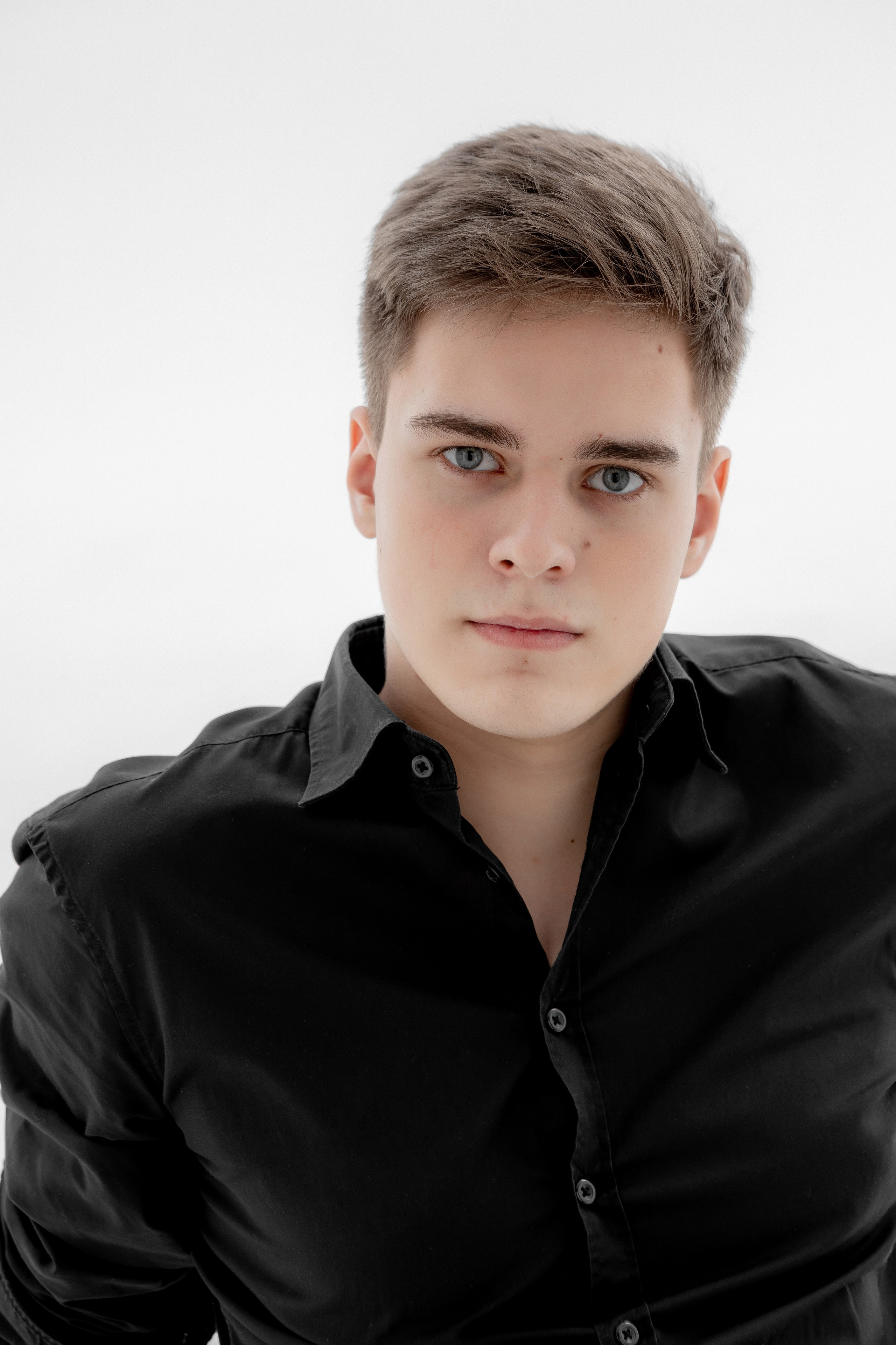 Arlette Danya, Sasha, Stef. Photographer Rena Epikhova