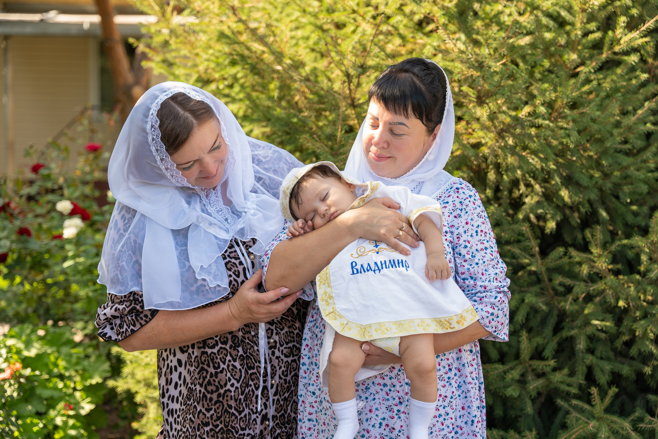 Крещение малыша Владимира: начало духовного пути. Фотограф |Ленинск, Волжский, Волгоград| Наталья Савилова