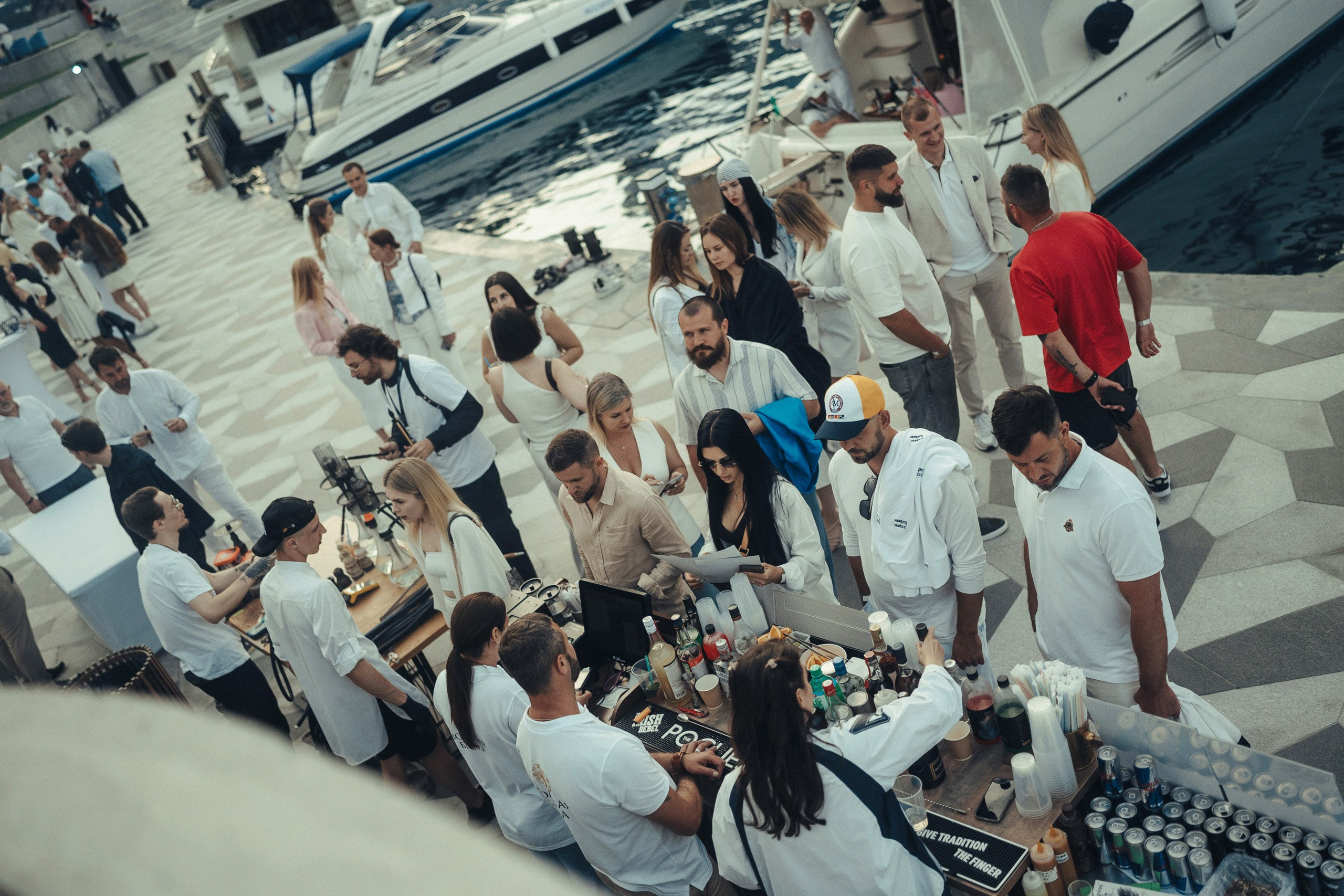 Репортажная фотосессия в Крыму: дегустация.