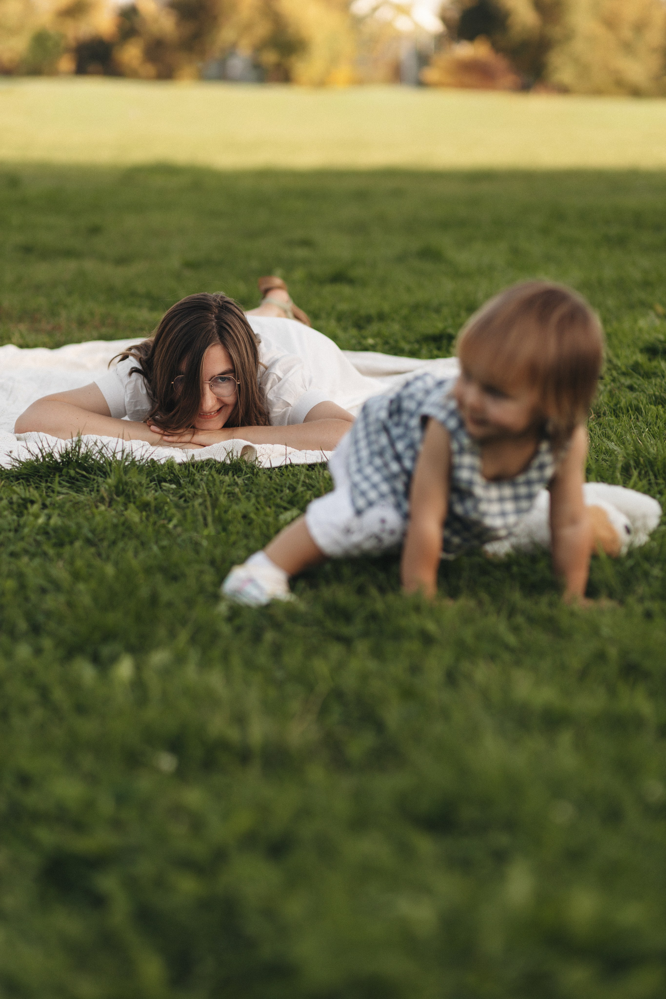 Семейная фотосессия в Коломенском парке. Портретный и семейный фотограф в Москве Мария Рослякова