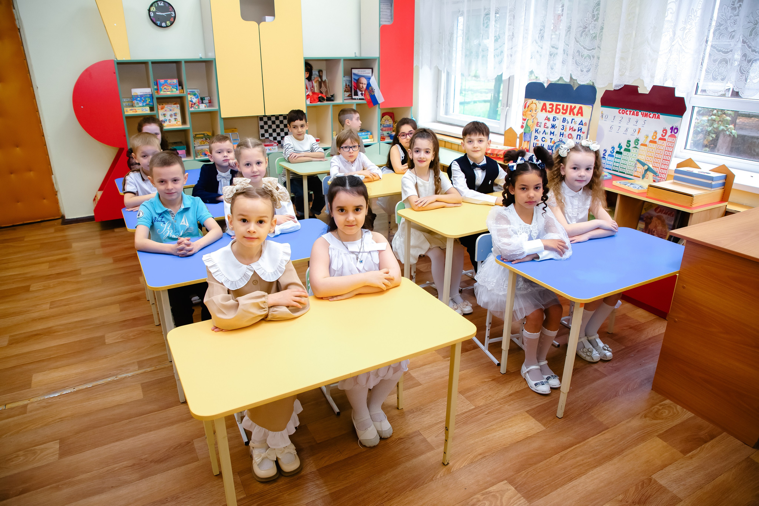 Съемка выпускных альбомов в Калининграде. Https://malovafoto.ru