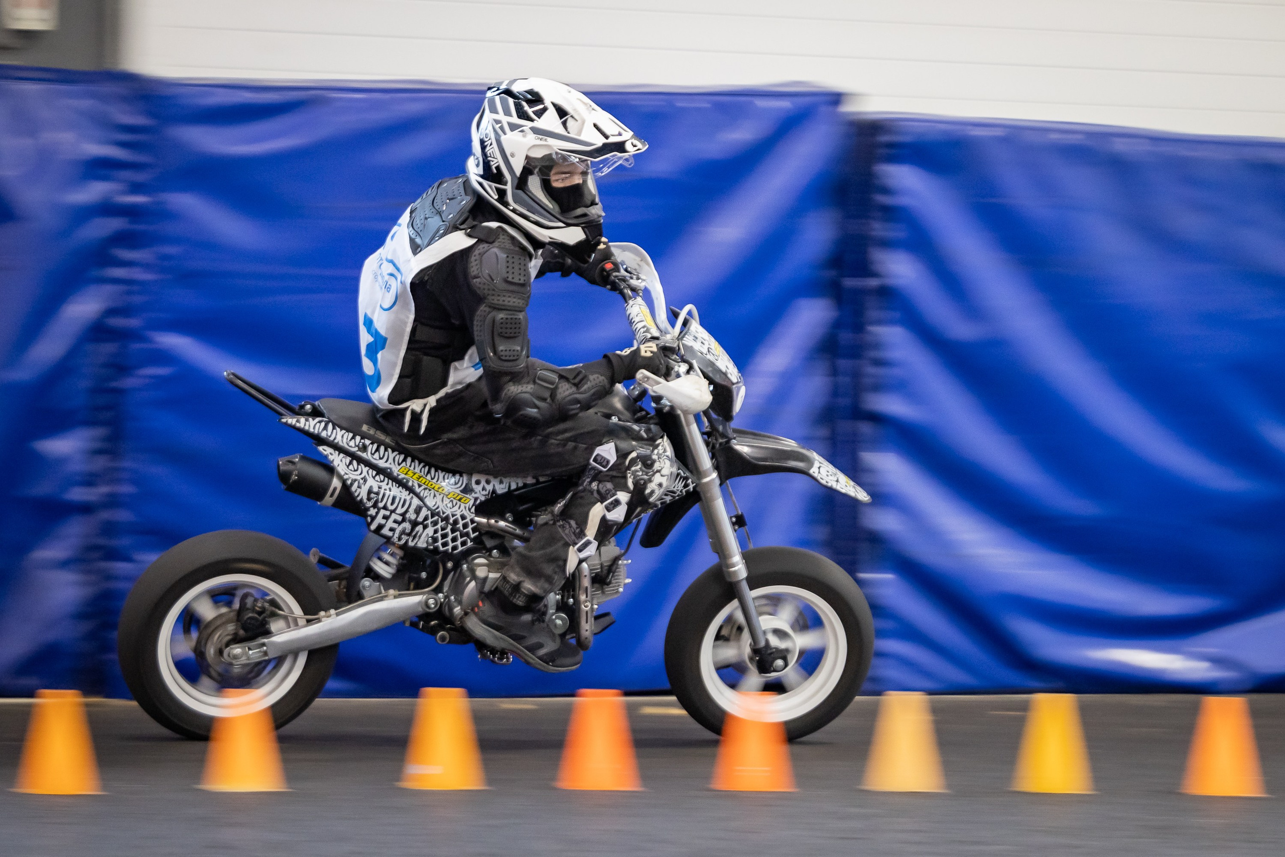 Соревнования в Мотошколе «Мосгортранс». Фотограф Владимир Охрименко