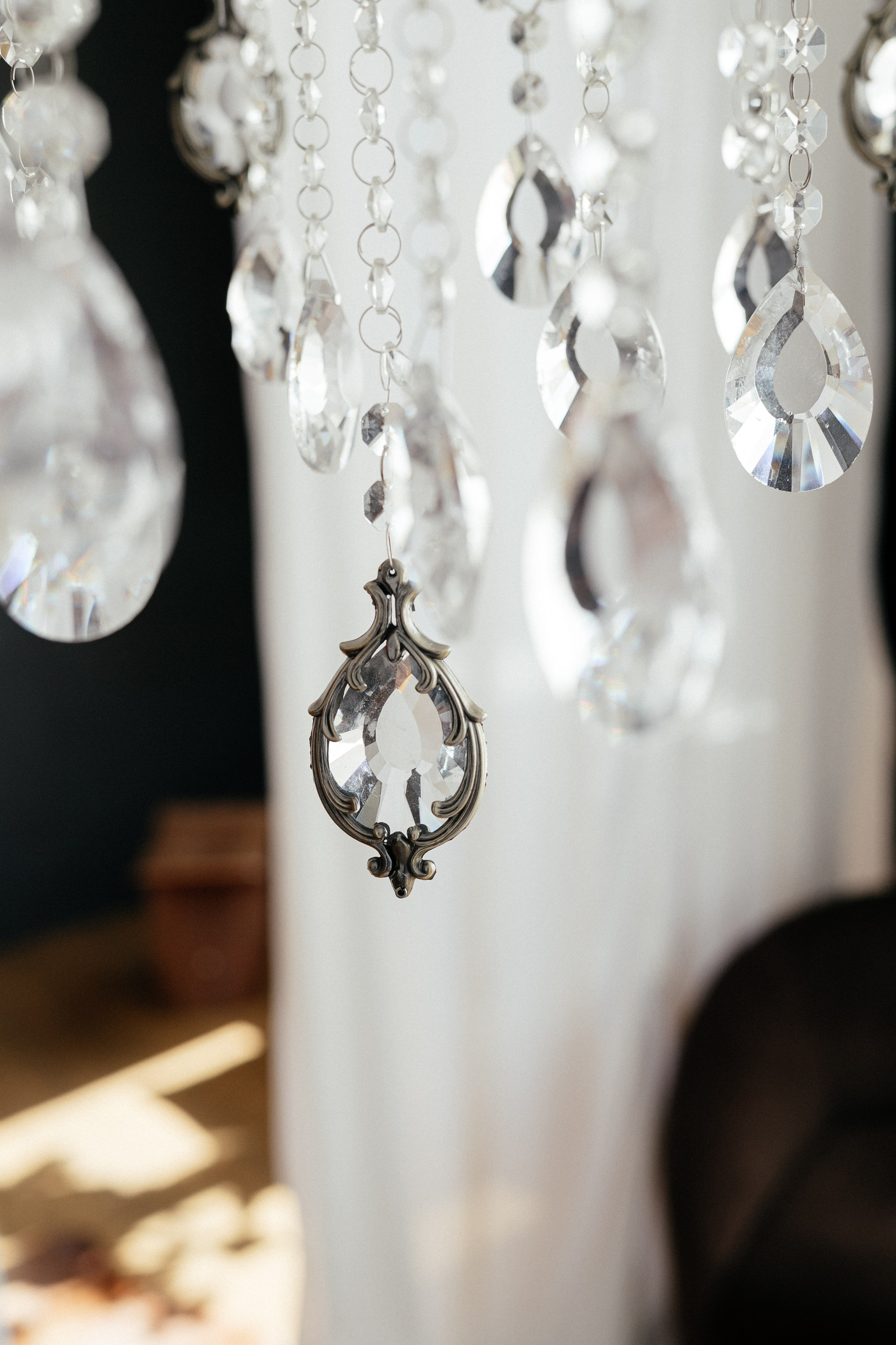 Лиза. белые цветы