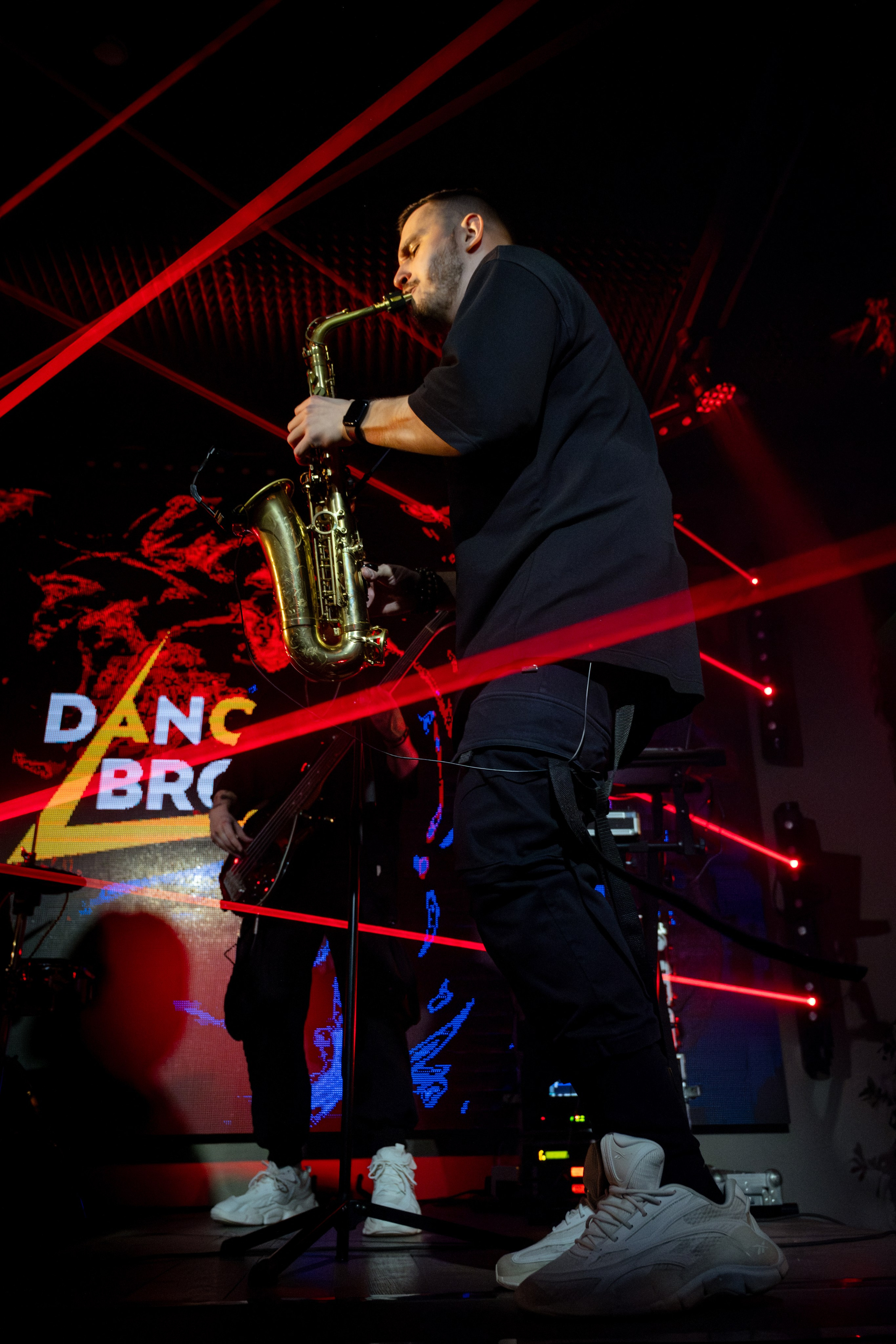 Концерт. Фотограф и видеограф в Тюмени Анна Жагорина, ваши фото еще не отдавали так быстро!