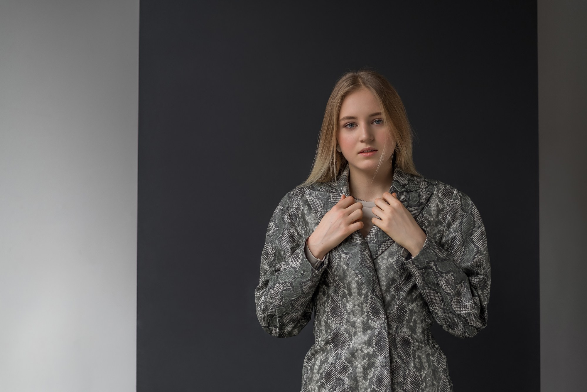 модель на съемке