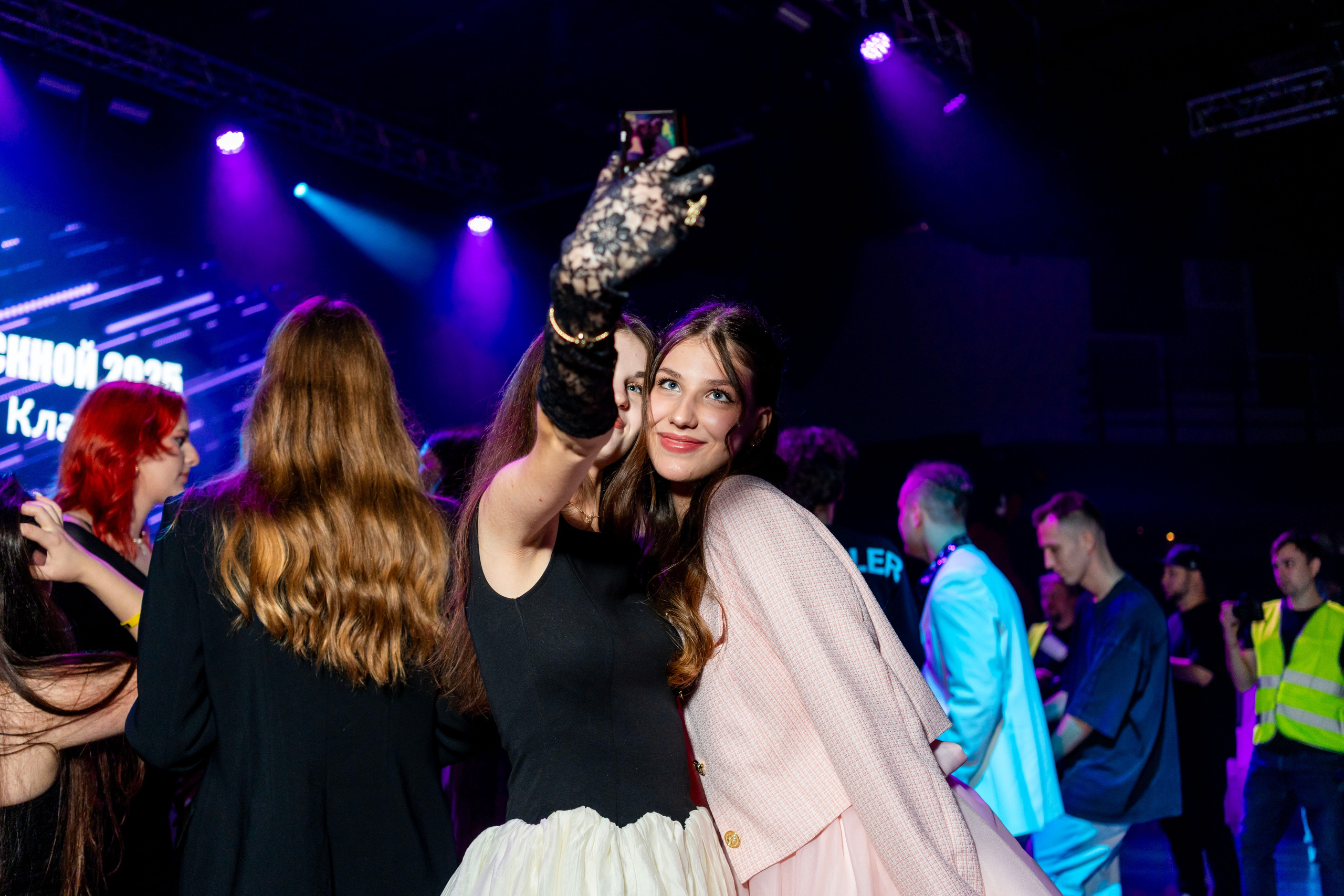 Выпускные 11 кл. Фотограф Юлия Попова