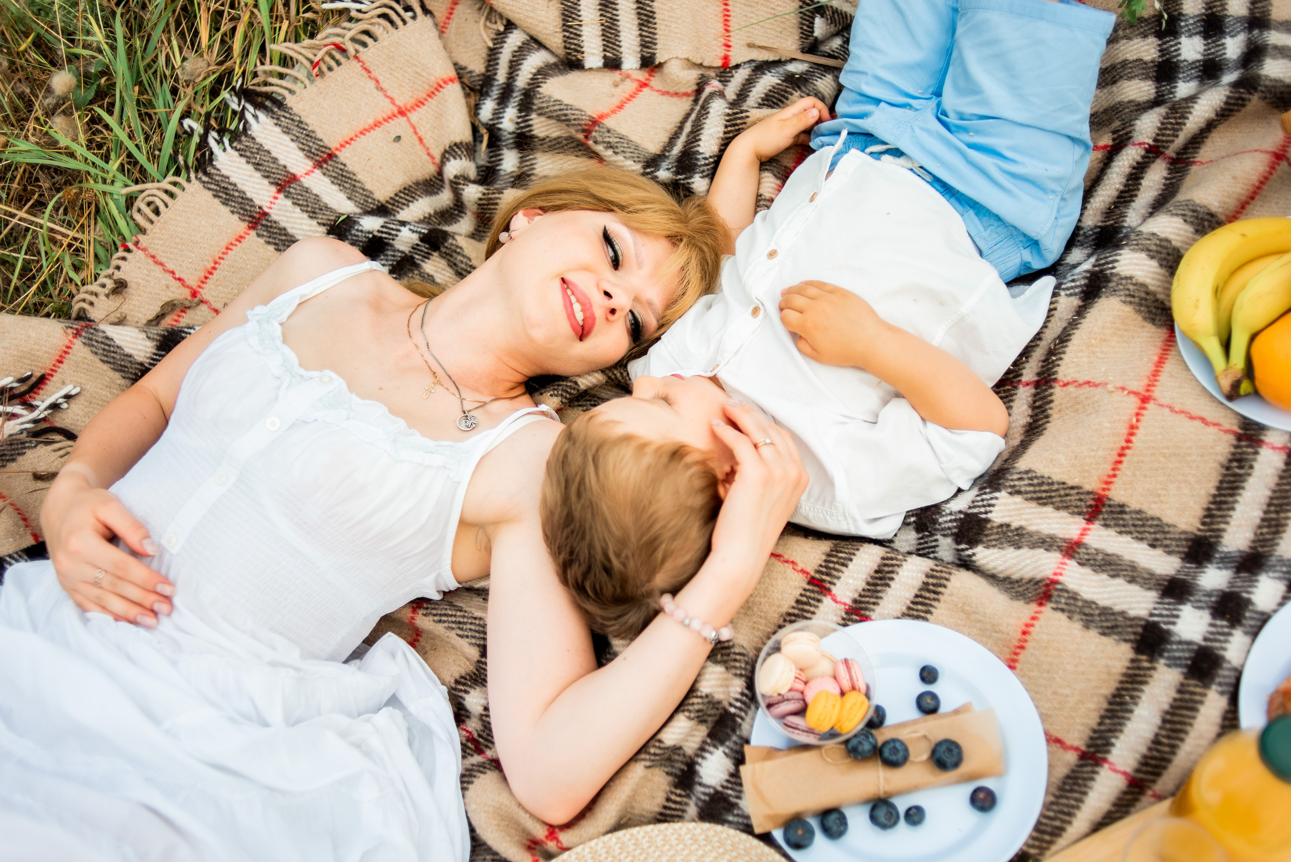 В поле. Фотограф Юлия Попова