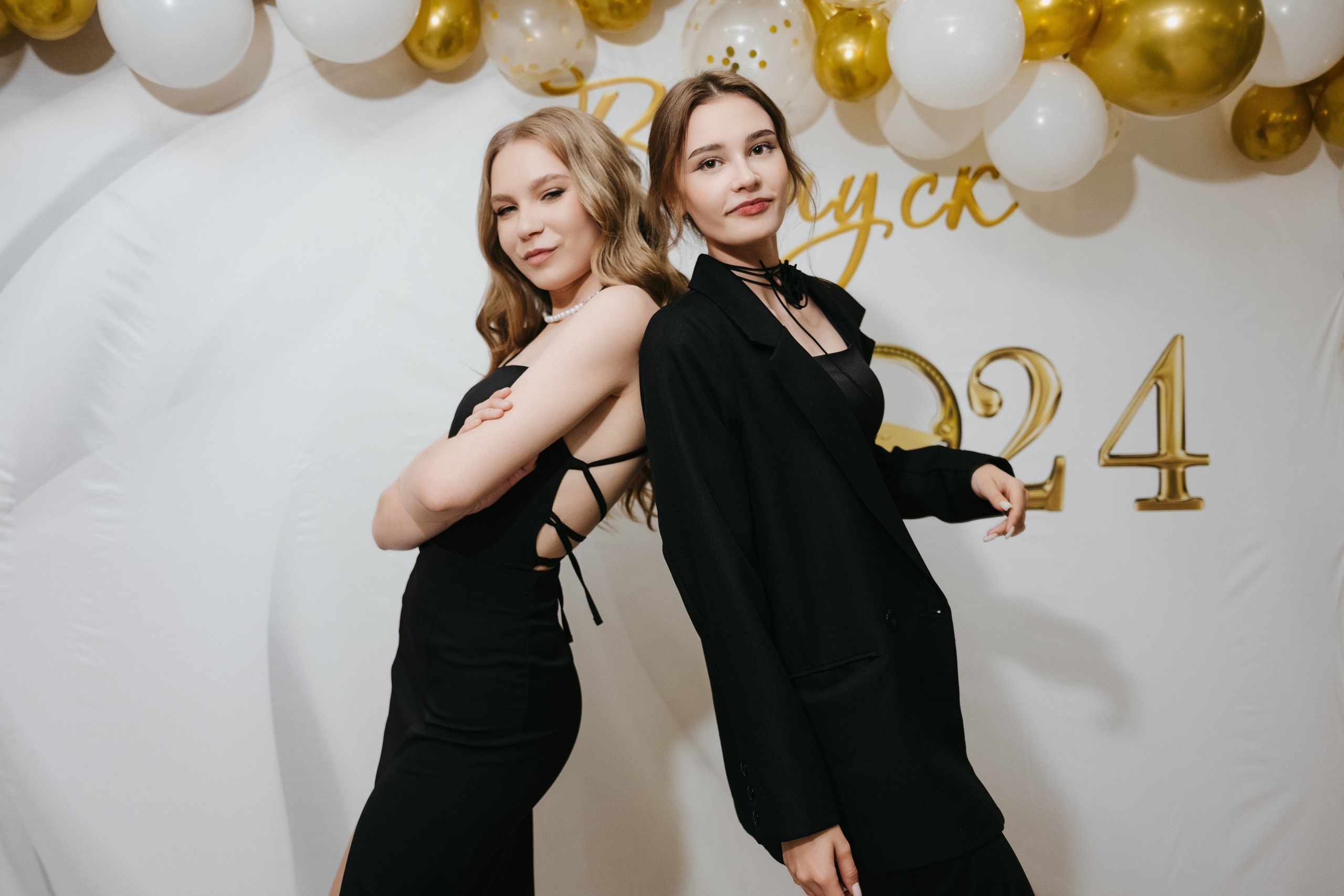 Выпускной 11 класс школы № 30. Свадебный и репортажной фотограф Денис Ожигин в Краснодаре и Краснодарском крае