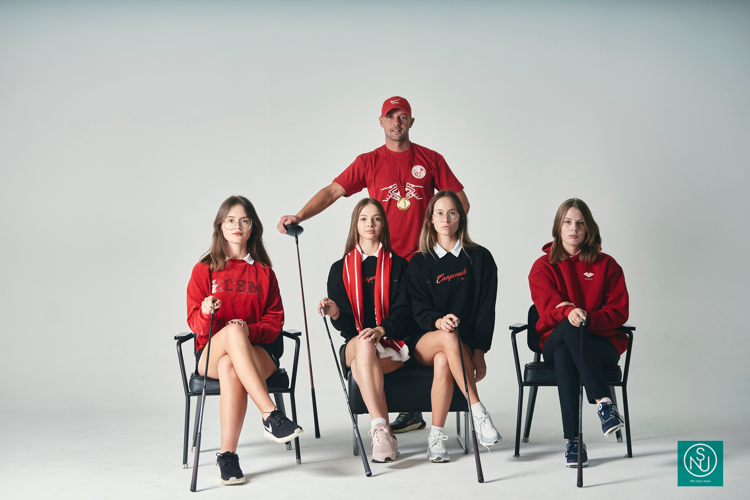 NSU съемка команды 2024. Академия гольфа NSU в Москве. Тренировки по гольфу для детей и взрослых, тренировки для новичков